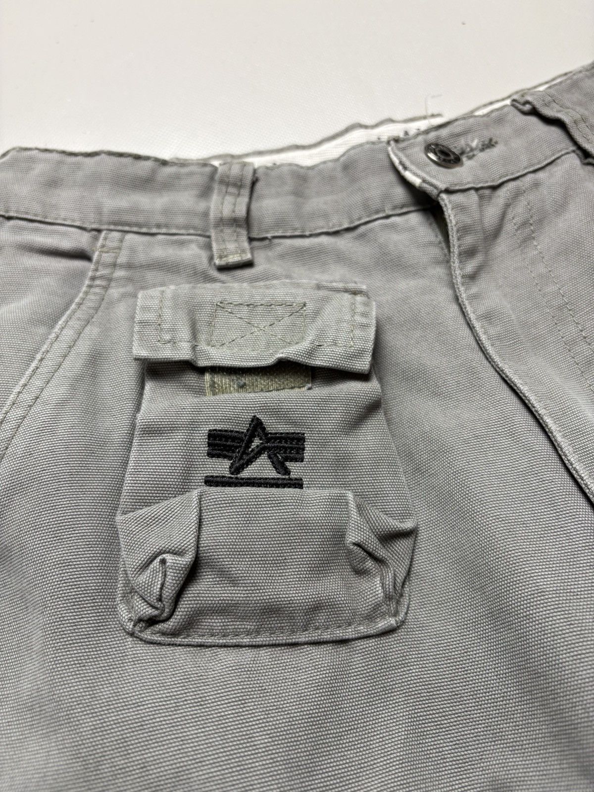 Alpha Industries Vintage Alpha Industires Cargo Shorts Size US 29 - 2 Thumbnail