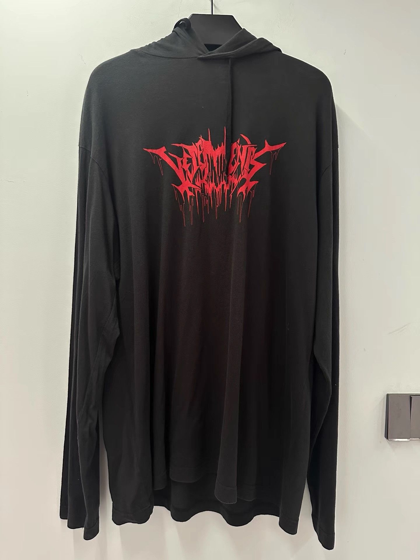 Vetements *FINAL DROP* Vetements 19AW I Heart MW Hoodie | Grailed
