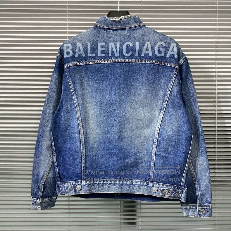 Balenciaga Balenciaga Washed denim jacket with back letter print logo Size US M / EU 48-50 / 2 - 1 Thumbnail