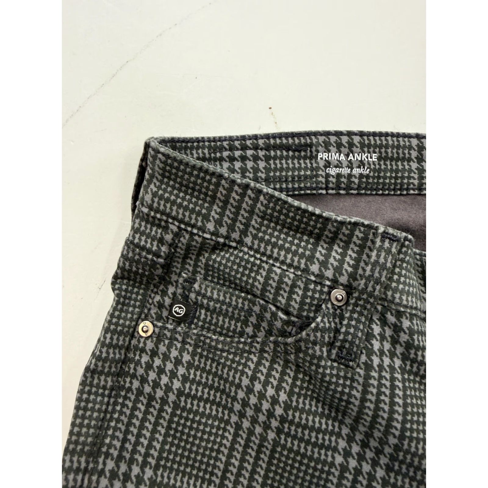 Vintage Adriano Goldschmied Jeans Womens 24R Gray Check Mid Rise Prima Ankle Stretch Jeans Women Gray Check Slim Rise Mid 5-Pocket Denim Casual Everyday Size 42" / US 20 - 4 Thumbnail