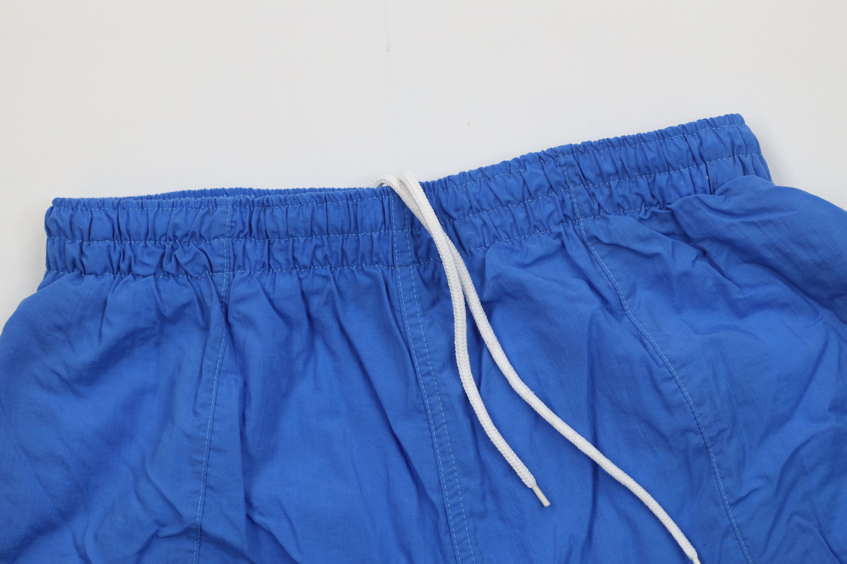 Vintage Vintage 90s Streetwear Running Jogging Short Shorts Nylon Size US 34 / EU 50 - 2 Thumbnail