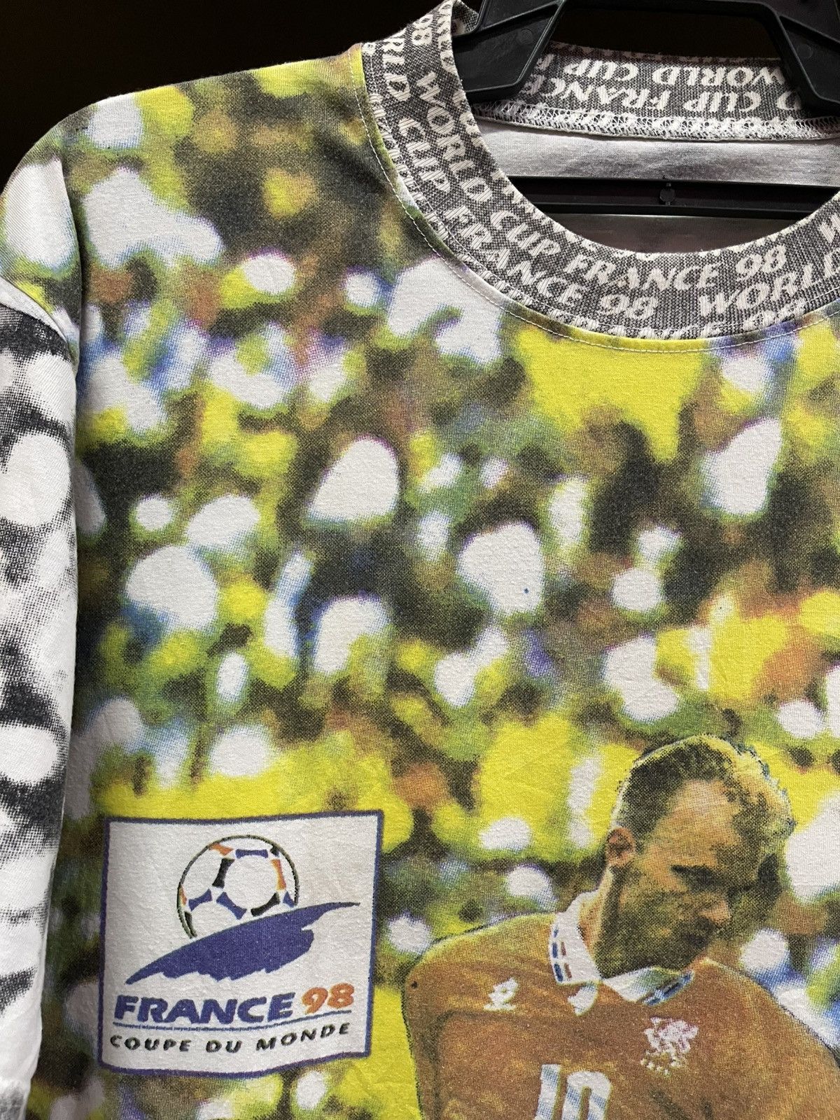 Vintage Vintage 90s Dennis Bergkamp " Shadow Striker " 🔥🔥🔥 Size US L / EU 52-54 / 3 - 2 Thumbnail