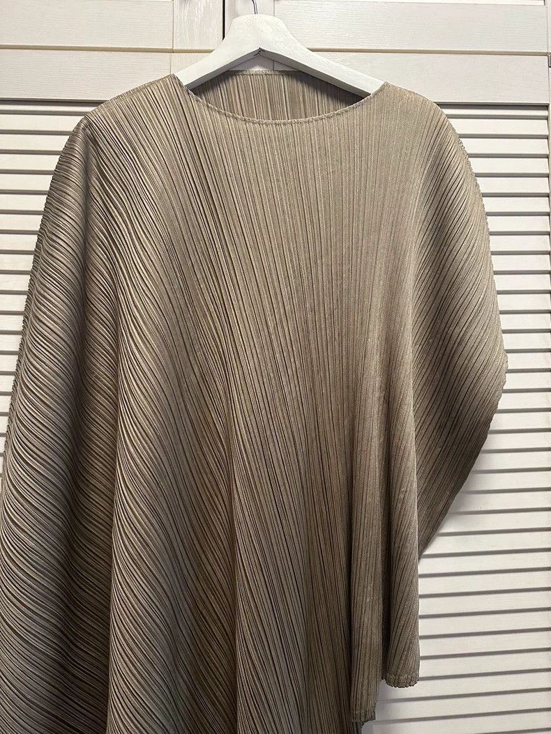 Issey Miyake Issey Miyake Champagne-colored dress Size M / US 6-8 / IT 42-44 - 5 Thumbnail