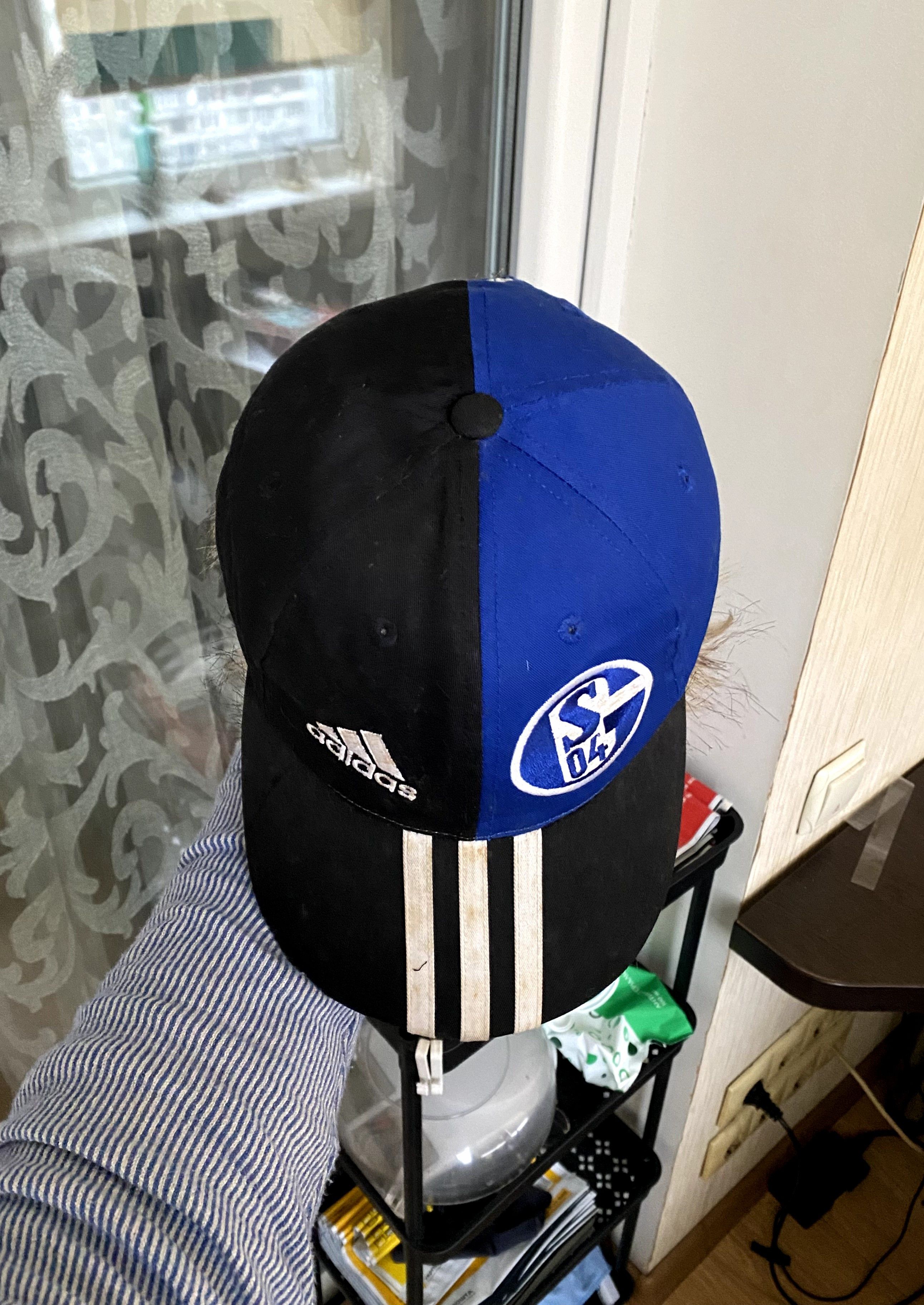 Adidas Retro 90s Adidas Schalke 04 Blue Stripe Cap Football Size ONE SIZE - 4 Thumbnail