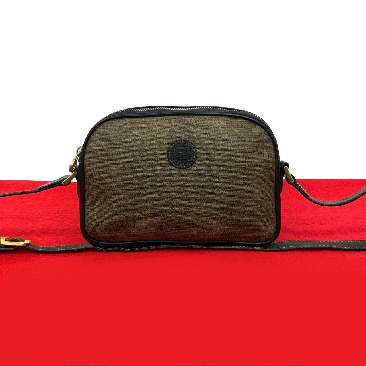 Fendi Fendi Fendi FF Logo Leather Shoulder Bag Leather Shoulder Bag DUTY FREE for USA Size ONE SIZE - 1 Thumbnail