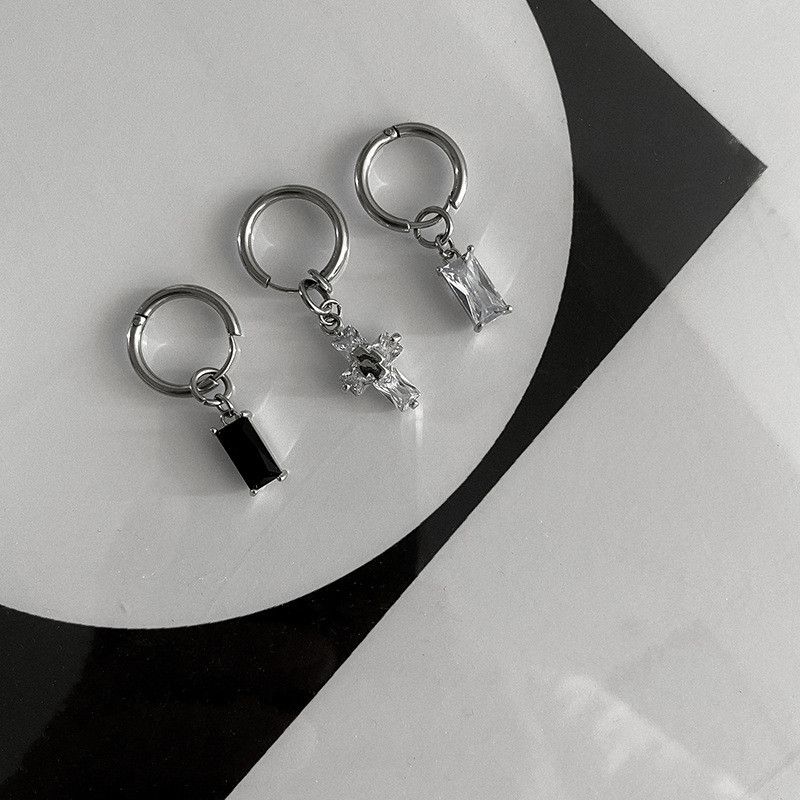 Jewelry × Sterling Silver Cross Vintage Earrings One Pairs Chrome Jewelry Size ONE SIZE - 1 Thumbnail