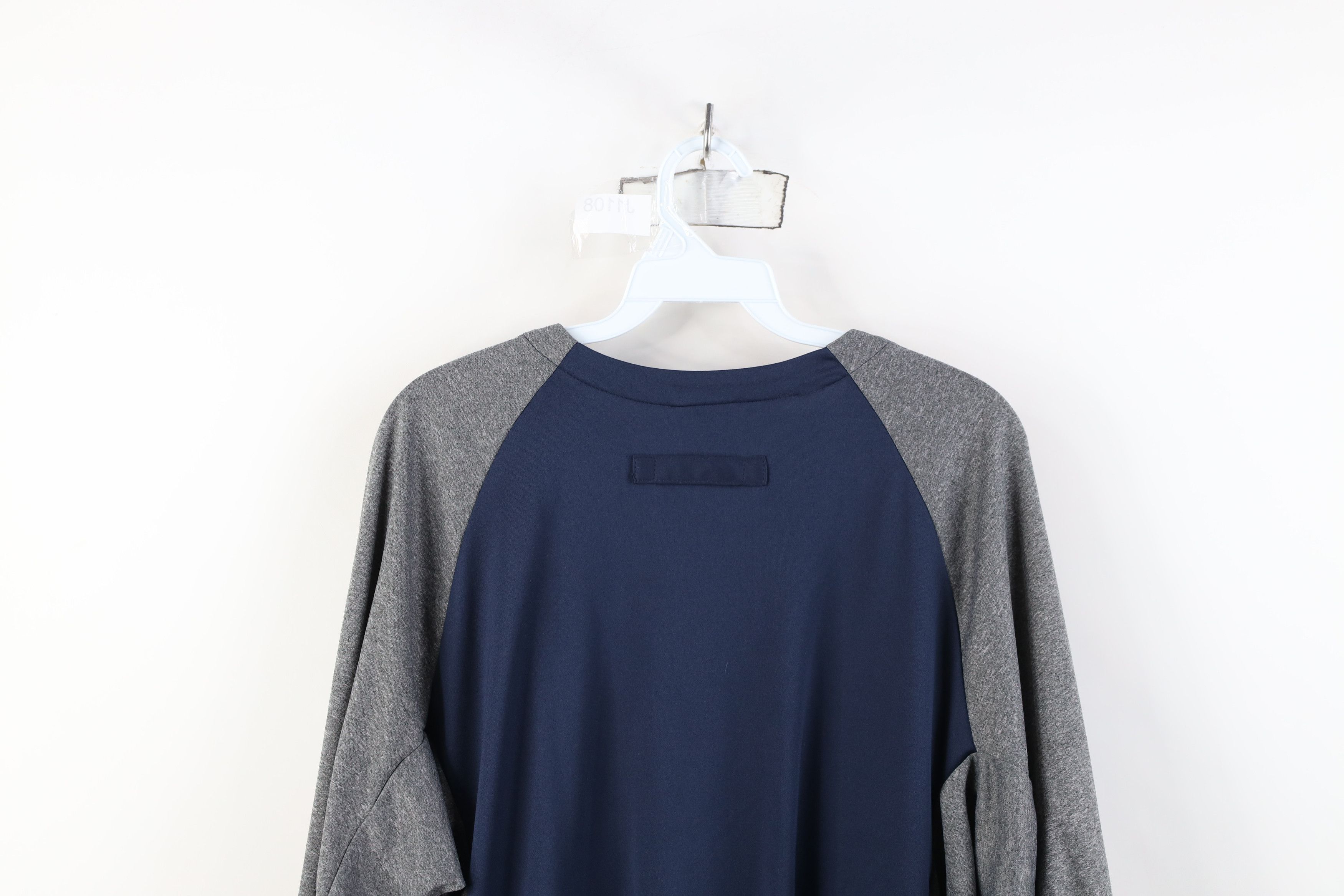 Majestic Majestic Old English D Detroit Tigers Raglan T-Shirt Size US XL / EU 56 / 4 - 13 Thumbnail