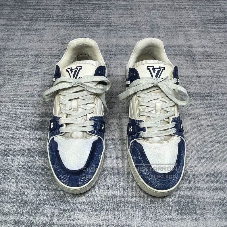 Louis Vuitton Louis Vuitton New white and blue checkerboard shoes Size US 7 / EU 40 - 2 Thumbnail