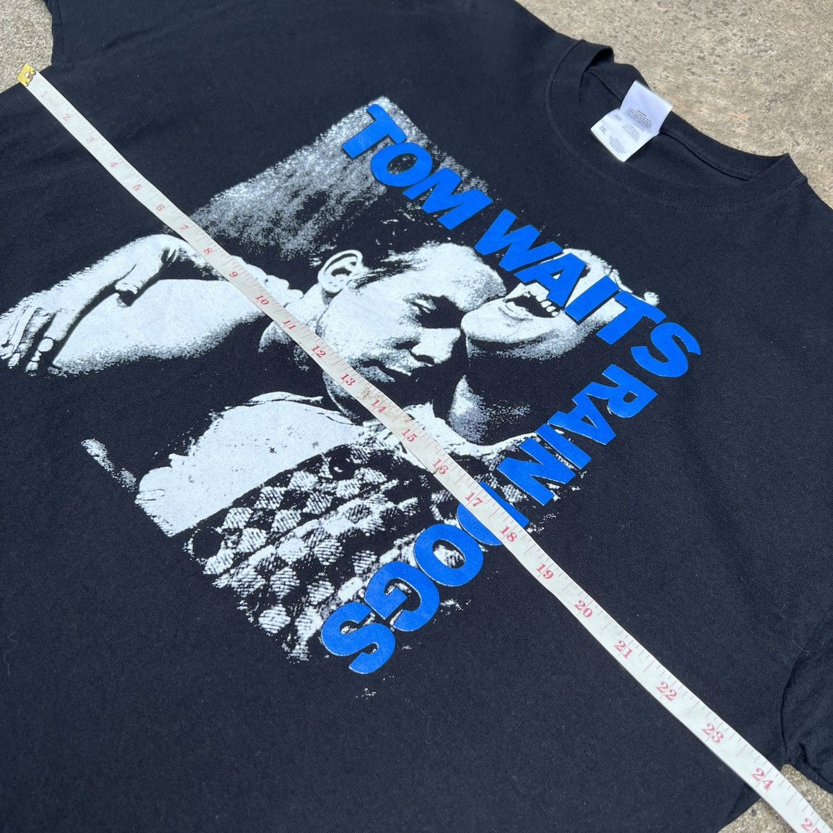Vintage Y2K Tom Waits Rain Dogs Tee 2XL Artwork Anders Petersen Size US XXL / EU 58 / 5 - 6 Thumbnail