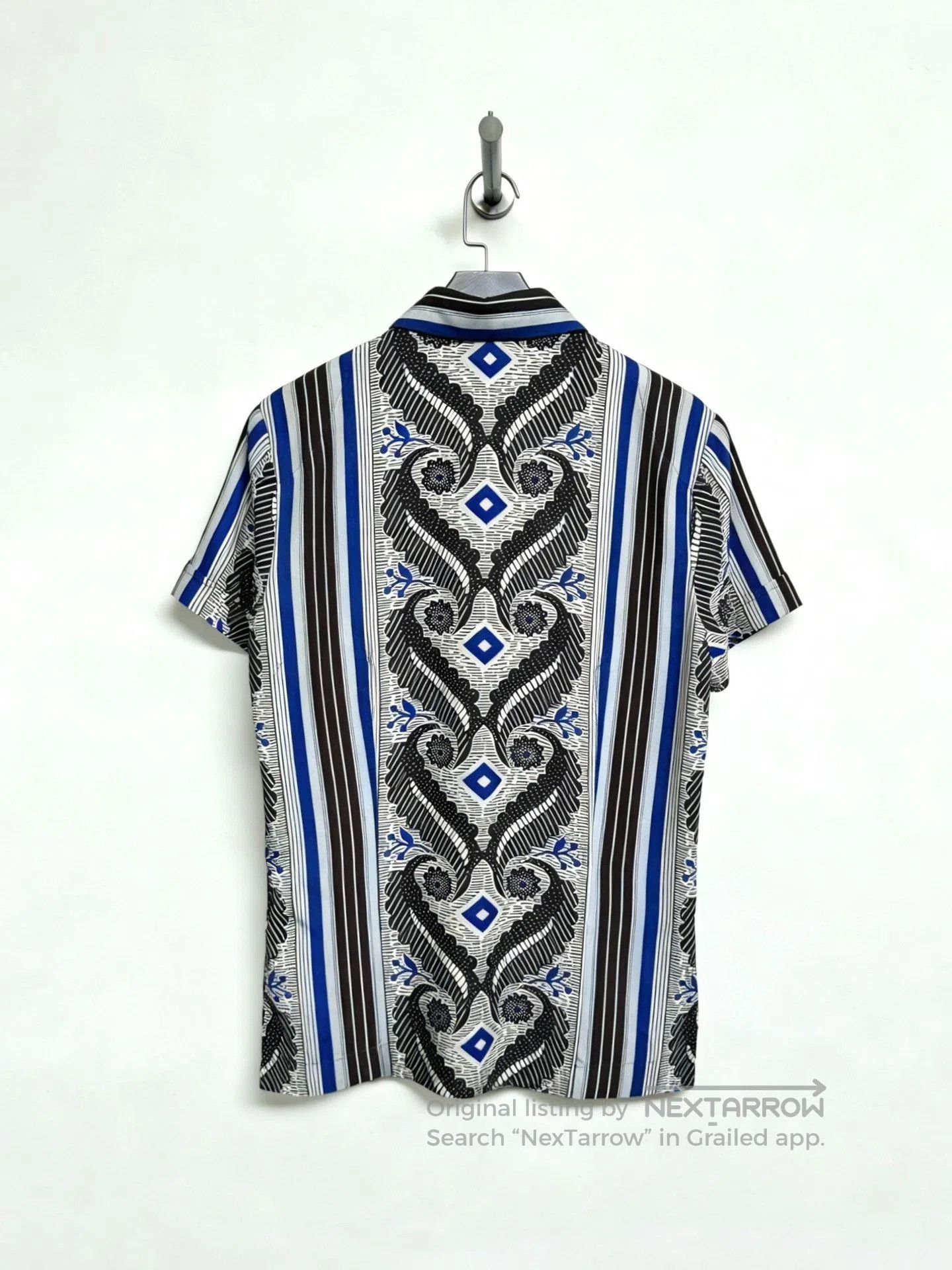 Dries Van Noten Dries Van Noten Silk Shirt. Size XS / US 0-2 / IT 36-38 - 2 Thumbnail