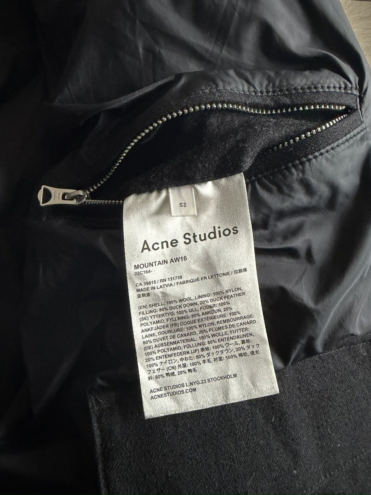 Acne Studios Acne Studios Mountain AW16 down jacket Size US L / EU 52-54 / 3 - 3 Thumbnail