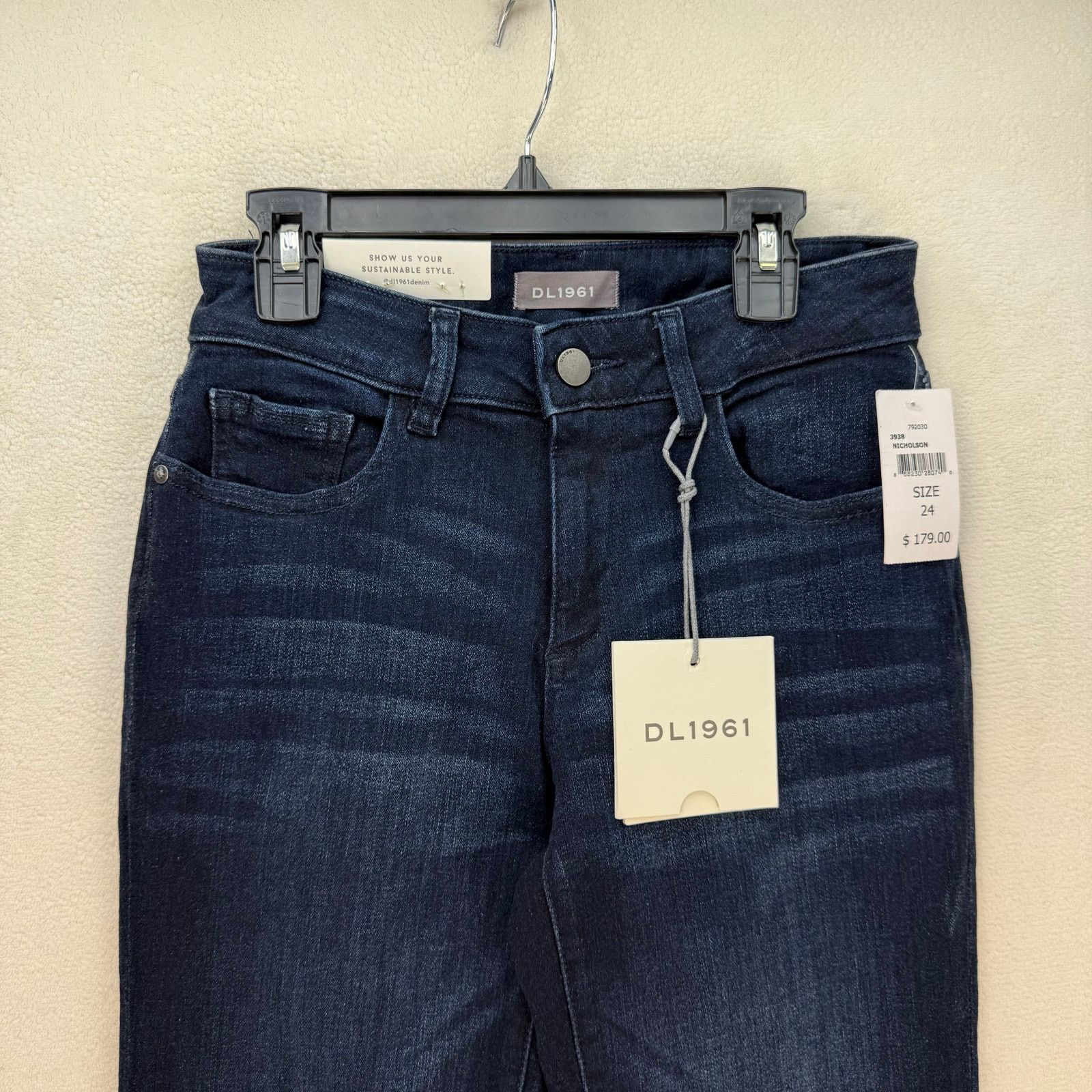 DL1961 DL1961 WOMEN'S 24 COCO CURVY MID RISE STRAIGHT LEG JEANS Size 24" / US 00 / IT 34 - 3 Thumbnail