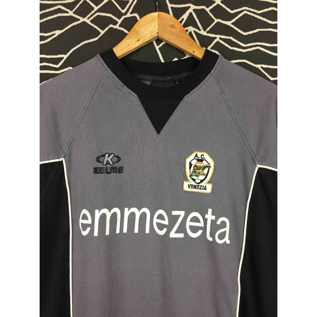 Vintage Vtg 2001-03 Venezia Kelme Performance Soccer Training Tee Size US M / EU 48-50 / 2 - 3 Thumbnail