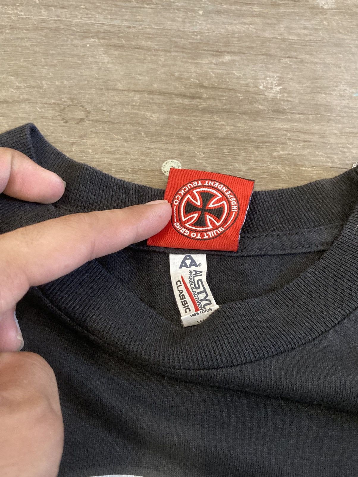 Independent Truck Co. Independent Truck Co. "Mr. Hanger" Size US S / EU 44-46 / 1 - 4 Thumbnail