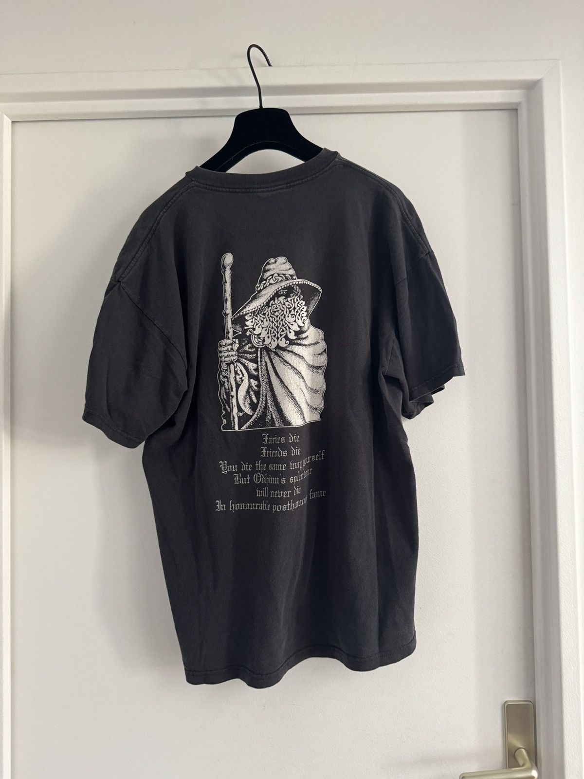 Vintage VINTAGE 00s Y2K BURZUM BLACK METAL VARG VIKERNES BAND TEE Size US L / EU 52-54 / 3 - 6 Thumbnail