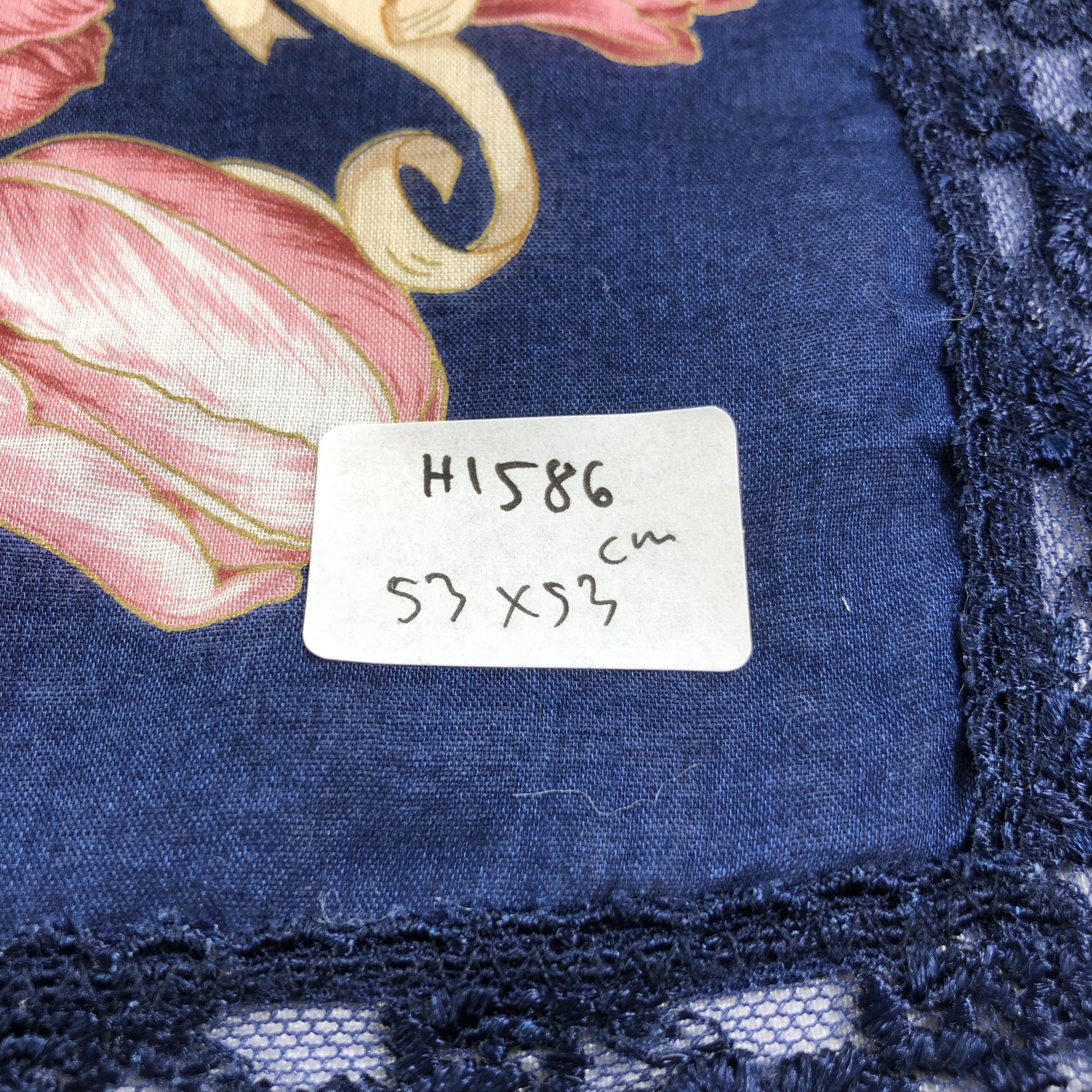 Pierre Balmain Pierre Balmain Laces Handkerchief Neckerchief Bandana H1586 Size ONE SIZE - 5 Thumbnail