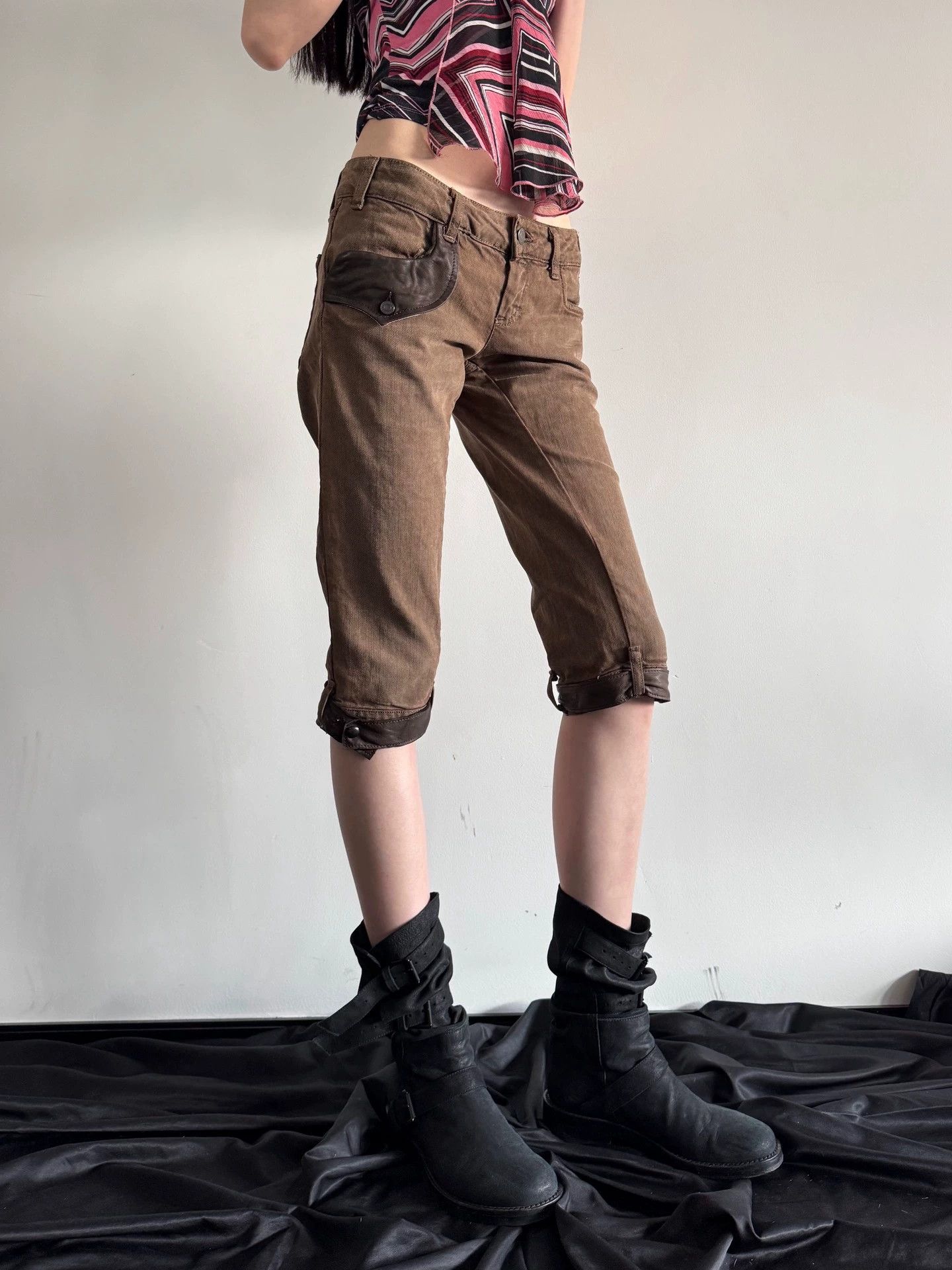 Vintage UK Brand Vintage Denim & Leather Mid-Shorts S Size 26" / US 2 / IT 38 - 1 Thumbnail