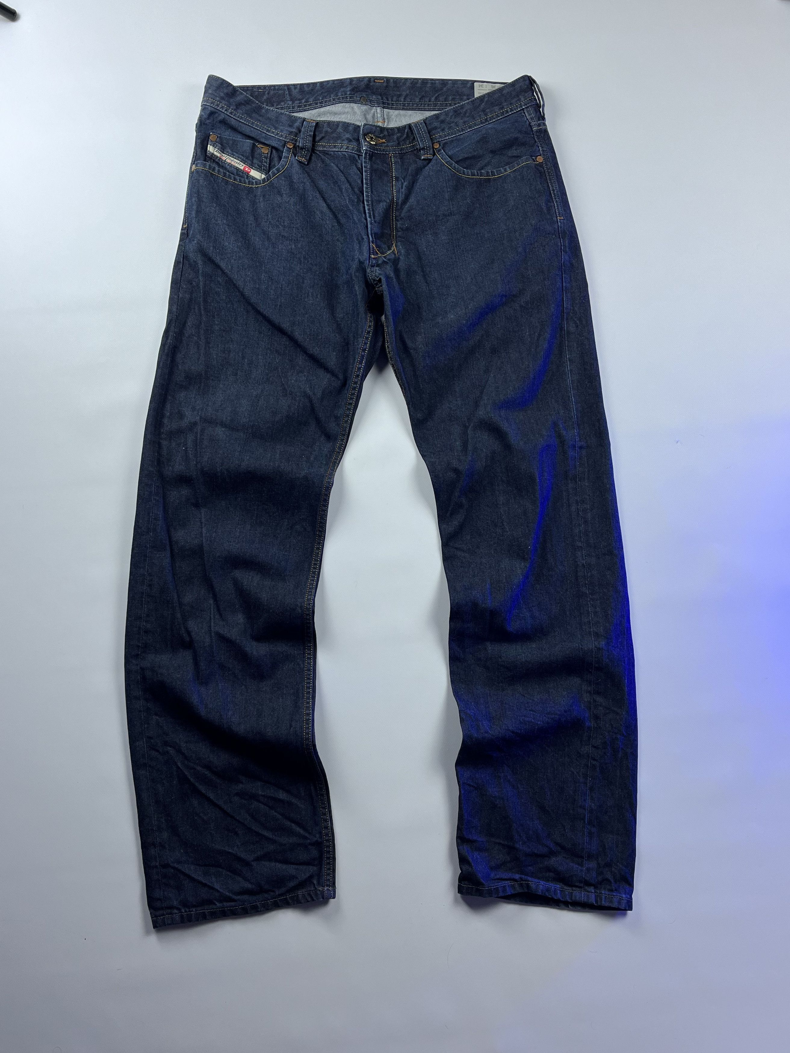 Diesel × Vintage Rare Diesel Baggy Jeans Made in Italy Size US 36 / EU 52 - 1 Thumbnail