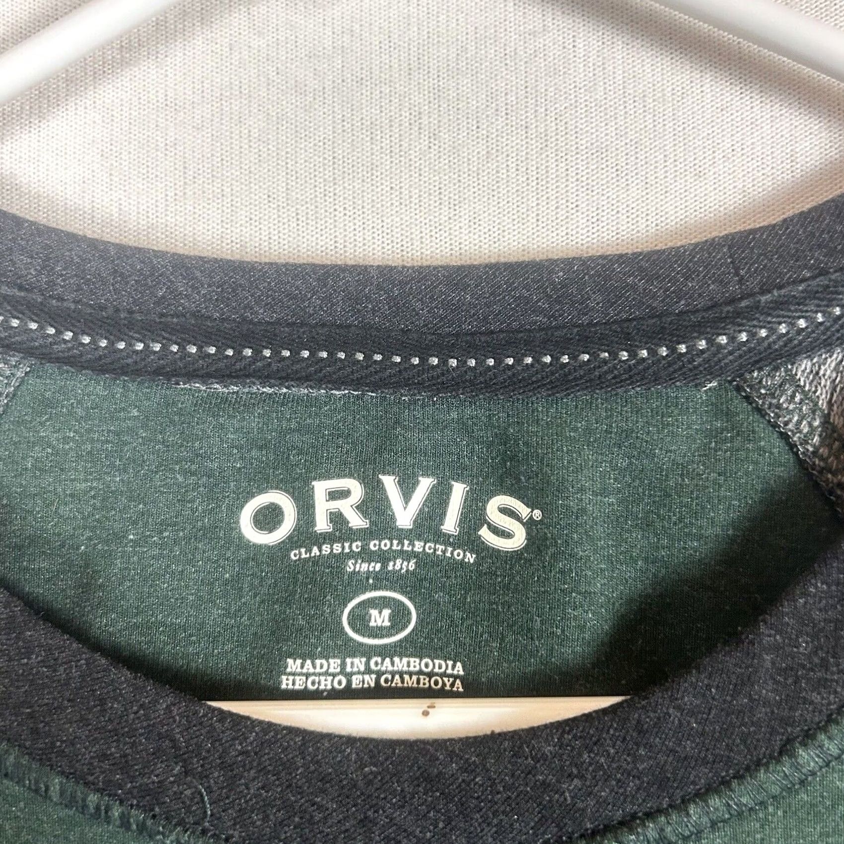 Orvis Orvis Men’s Long Sleeve Crew Neck T-Shirt Two Tone Green Gray Size Medium Size US M / EU 48-50 / 2 - 3 Thumbnail