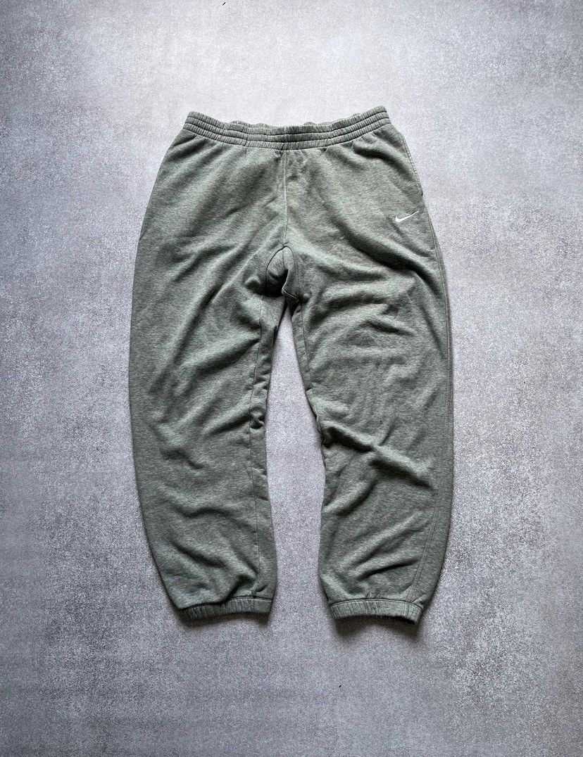 Nike × Vintage Vintage Nike Swoosh Baggy Cotton Trackpants Y2K XL Size US 34 / EU 50 - 1 Thumbnail