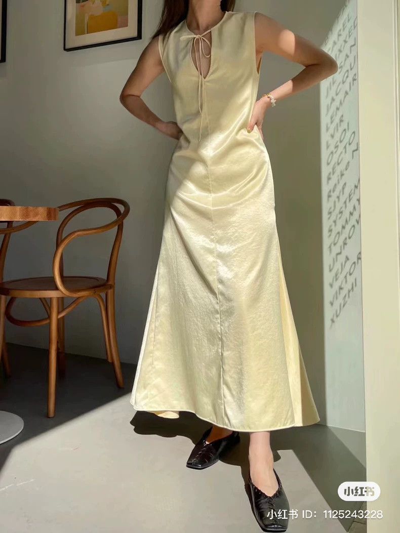 Jil Sander Jil Sander Long V-neck dress Size XS / US 0-2 / IT 36-38 - 5 Thumbnail