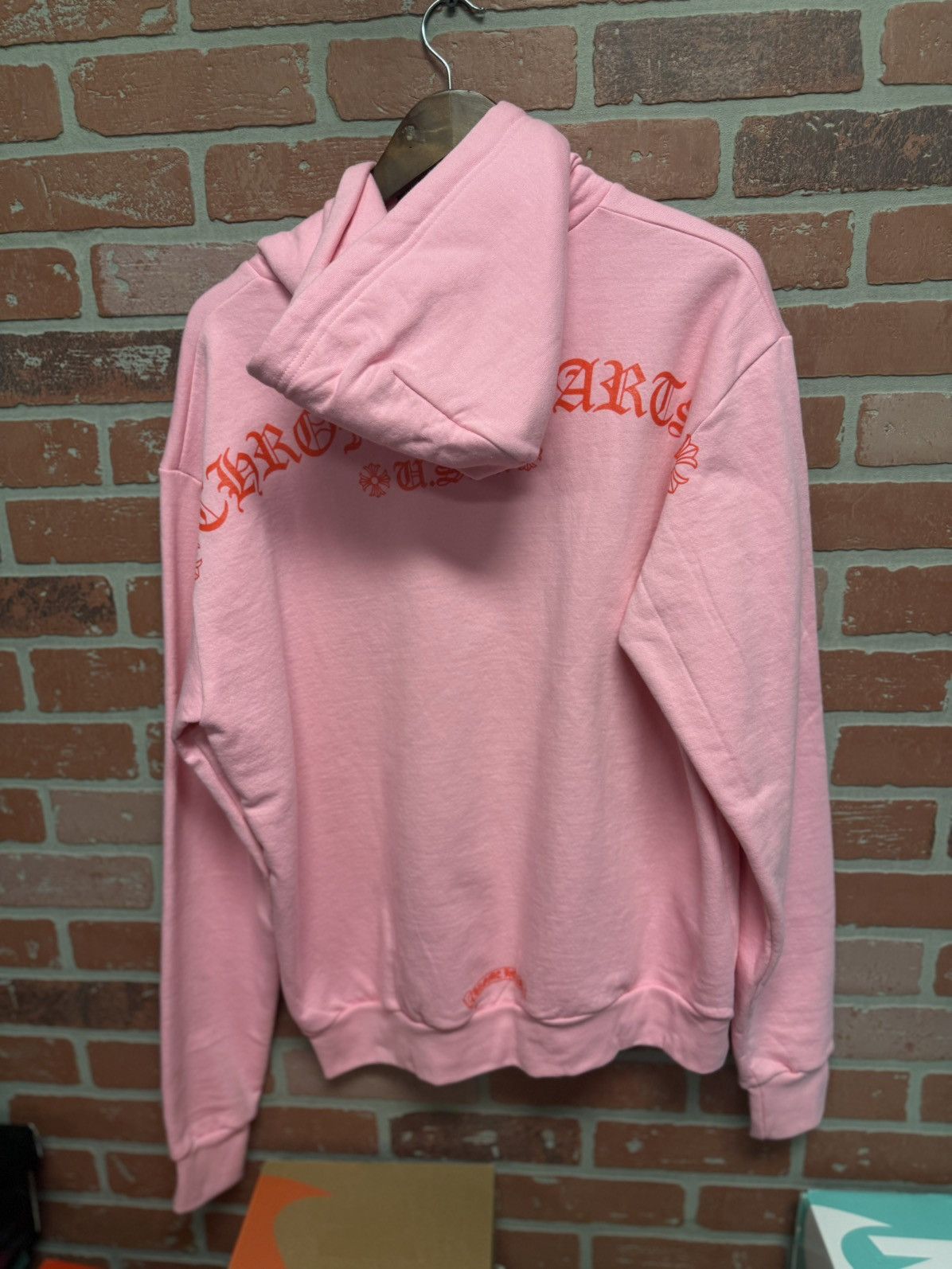 Chrome Hearts Chrome Hearts Pink Pullover Hoodie Size Small Web Exlusive Size US S / EU 44-46 / 1 - 11 Thumbnail