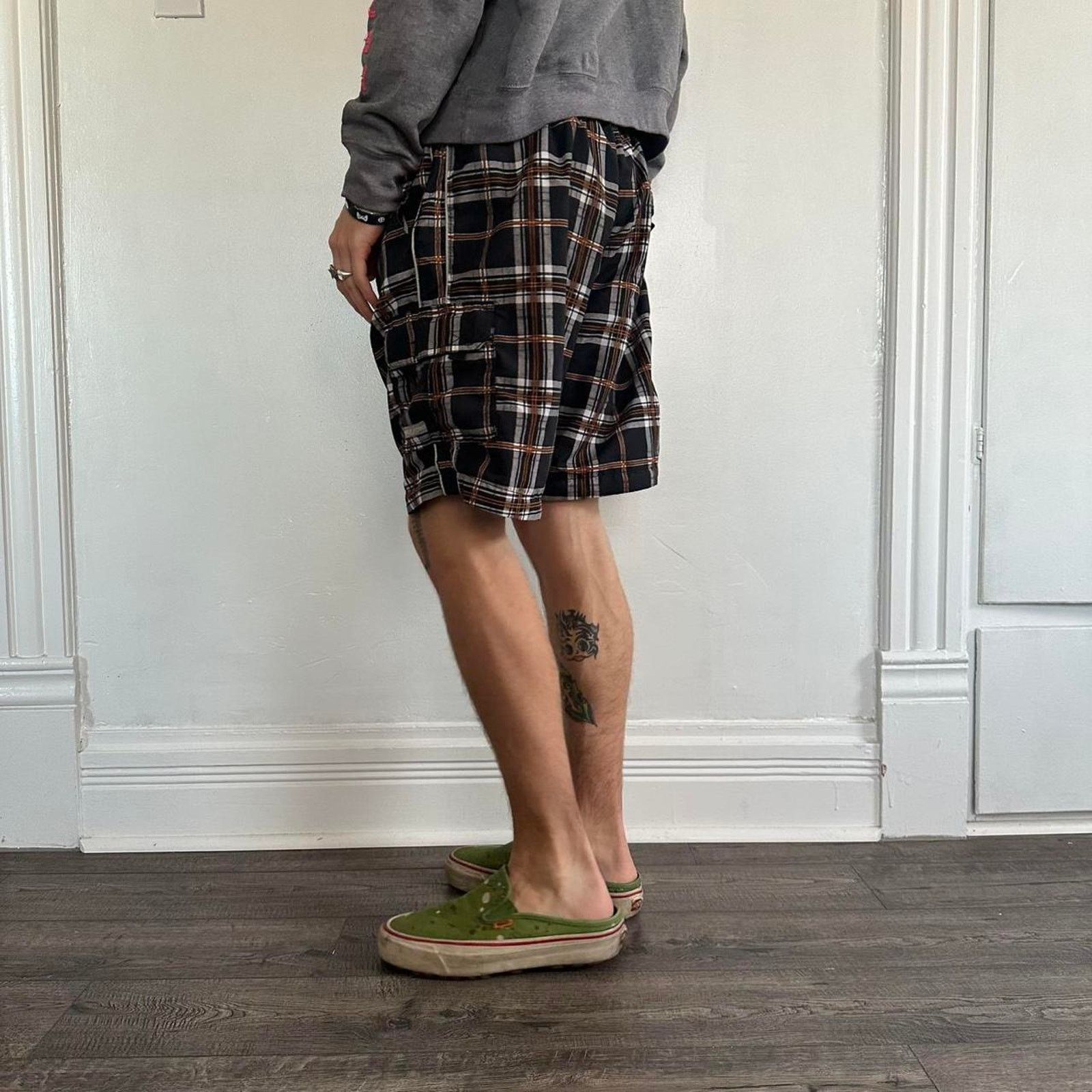 Vintage Vintage Black Plaid Nylon Sporty Cargo Swim Tactical Shorts Size US 30 / EU 46 - 8 Thumbnail