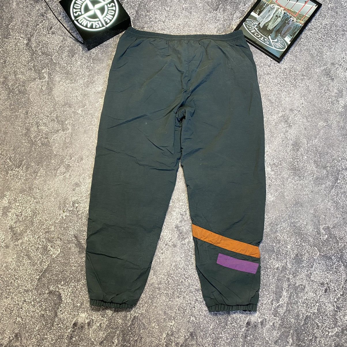 Vintage Vintage 90’s Nike Court Small Swoosh Rare Nylon pants Size US 36 / EU 52 - 14 Thumbnail