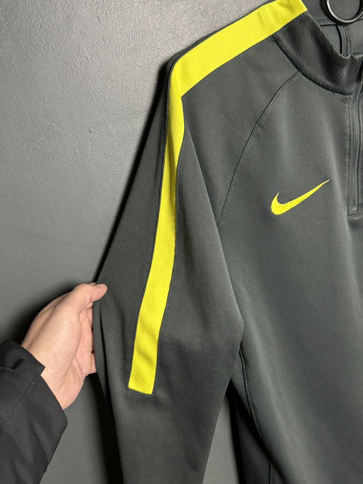 Nike Manchester City Training Football Sweatshirt Size US S / EU 44-46 / 1 - 4 Thumbnail