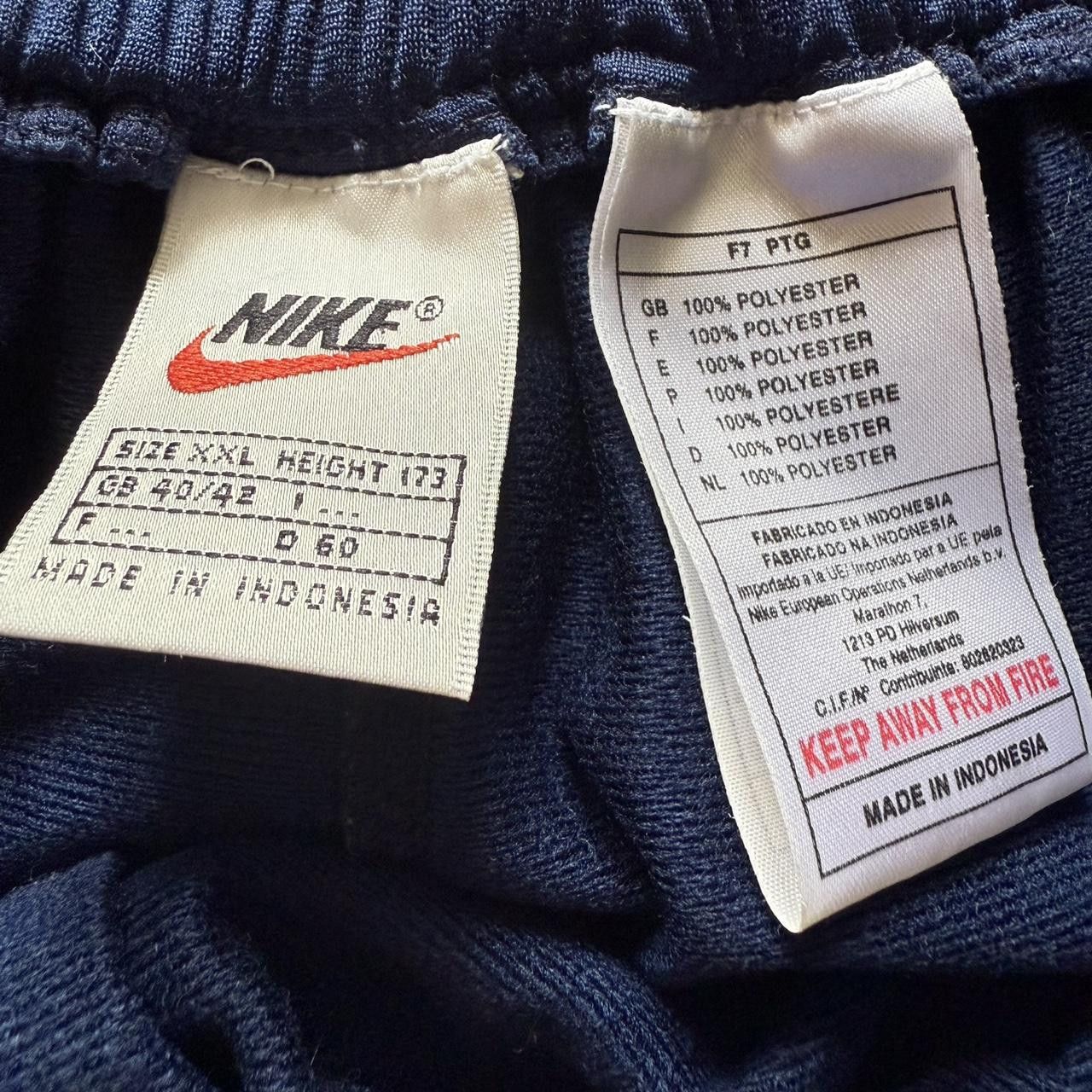 Nike Nike Vintage 90s Trackpants Retro Navy Size US 36 / EU 52 - 4 Thumbnail