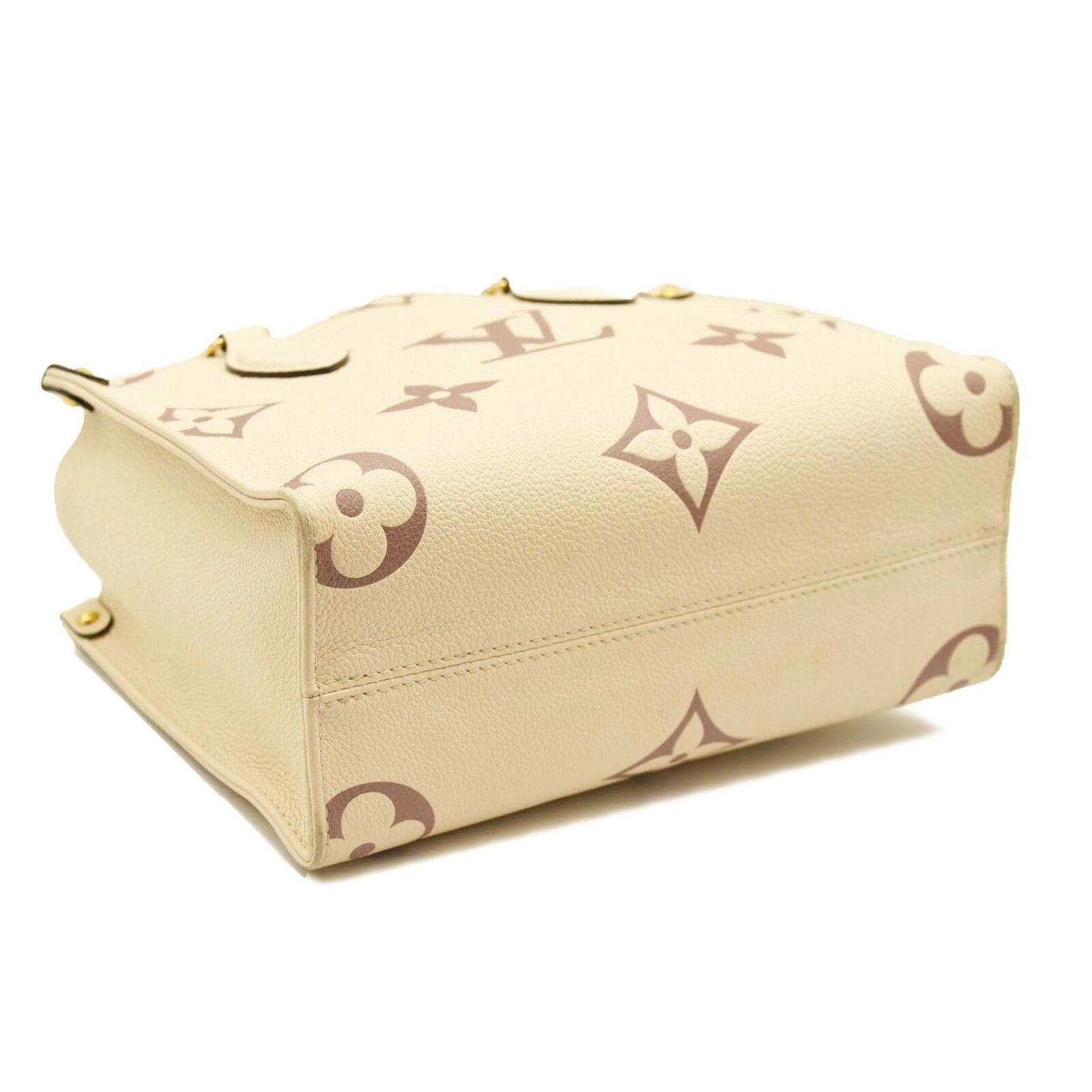 Louis Vuitton Louis Vuitton Empreinte Monogram Giant Onthego PM Creme Size ONE SIZE - 4 Thumbnail