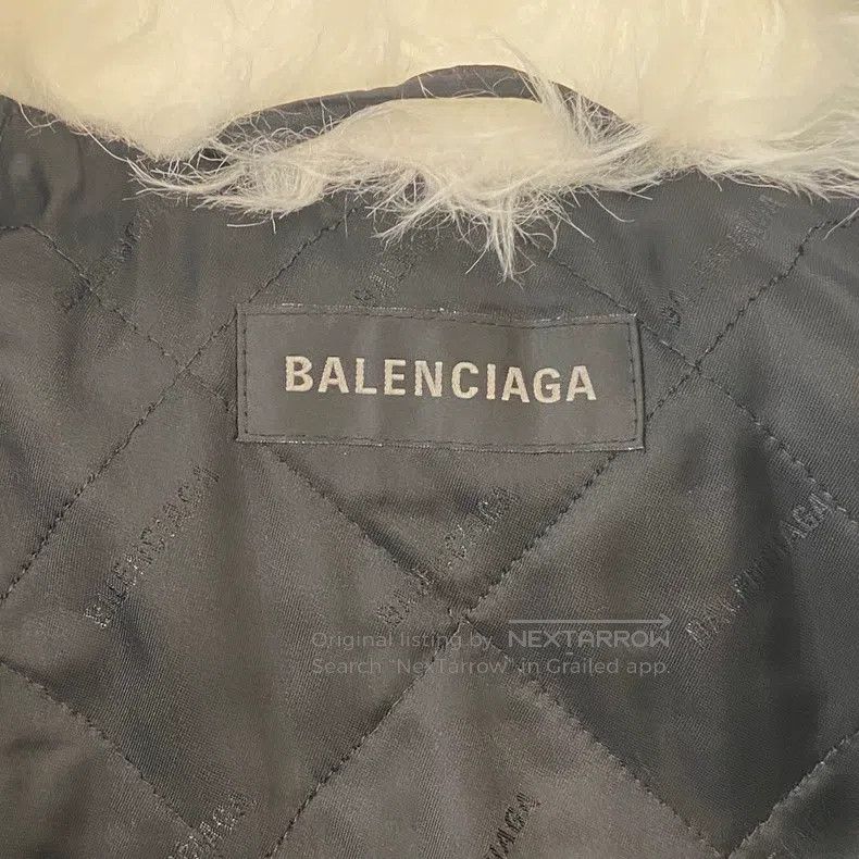 Balenciaga Balenciaga Bitcoin Teddy Coat Fur Size XXS / US 00 / IT 34 - 3 Thumbnail