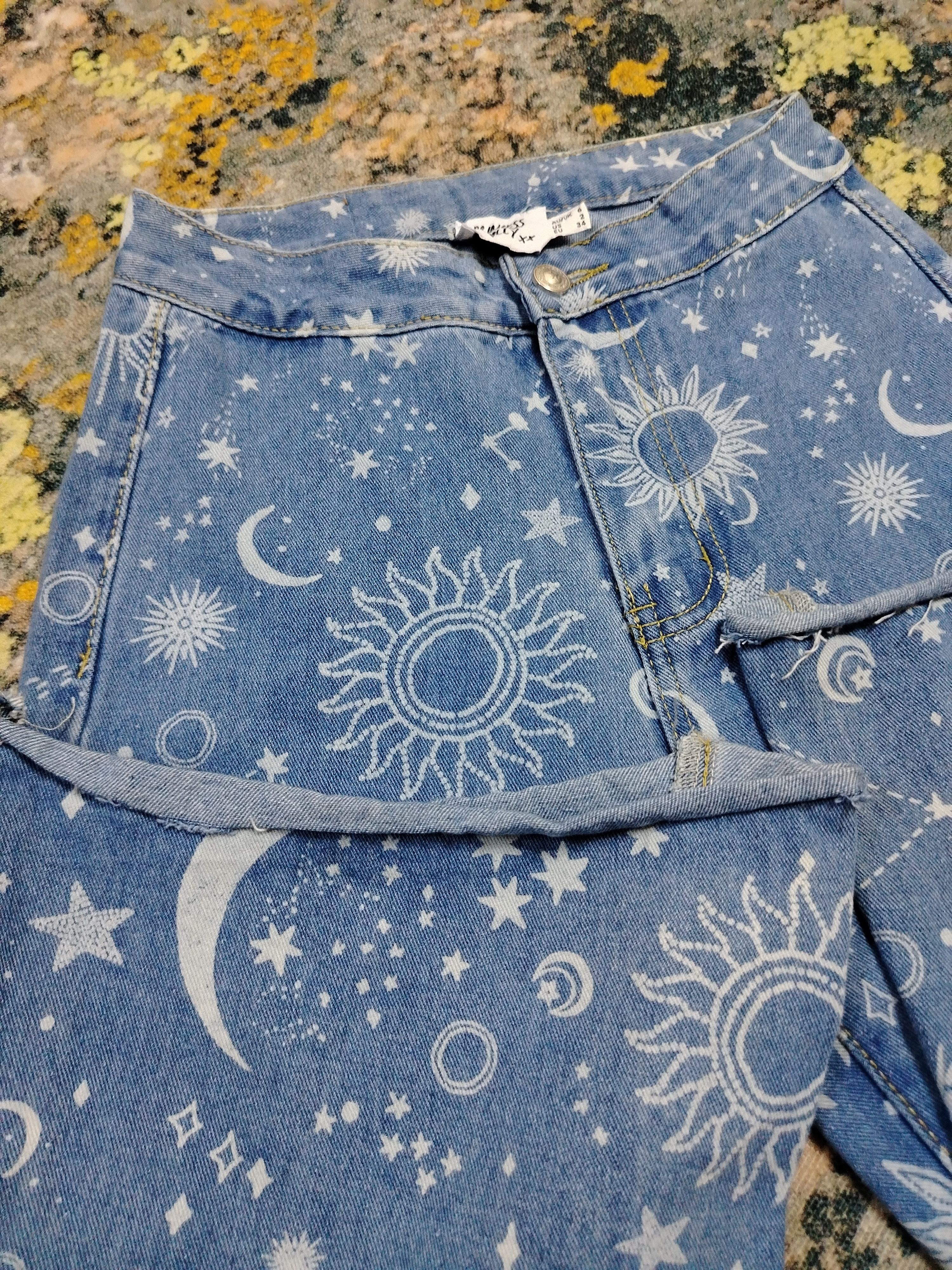 PRINCESS POLLY Princess Polly flare jeans Boho style Size 26" / US 2 / IT 38 - 6 Thumbnail