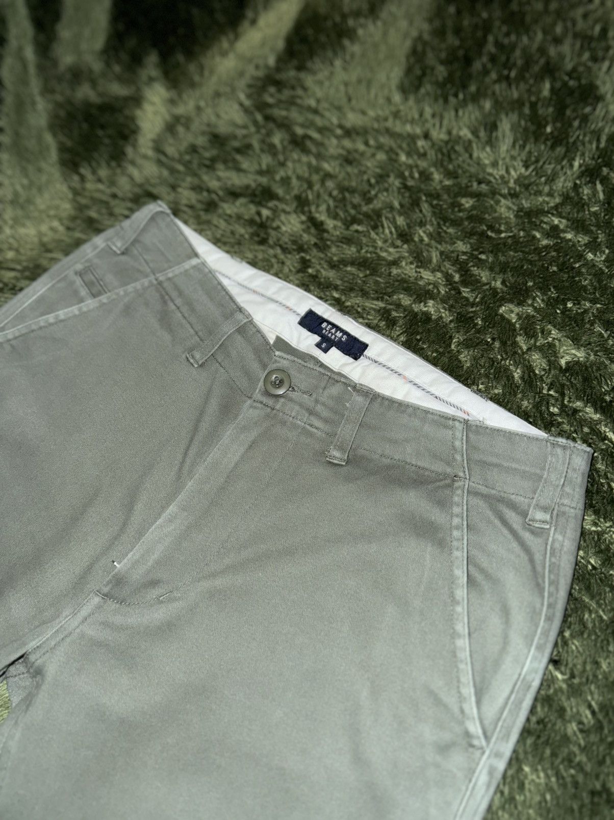 Beams Japan [S] BEAMS HEART JAPAN cotton blended chino pants olive Size US 29 - 2 Thumbnail