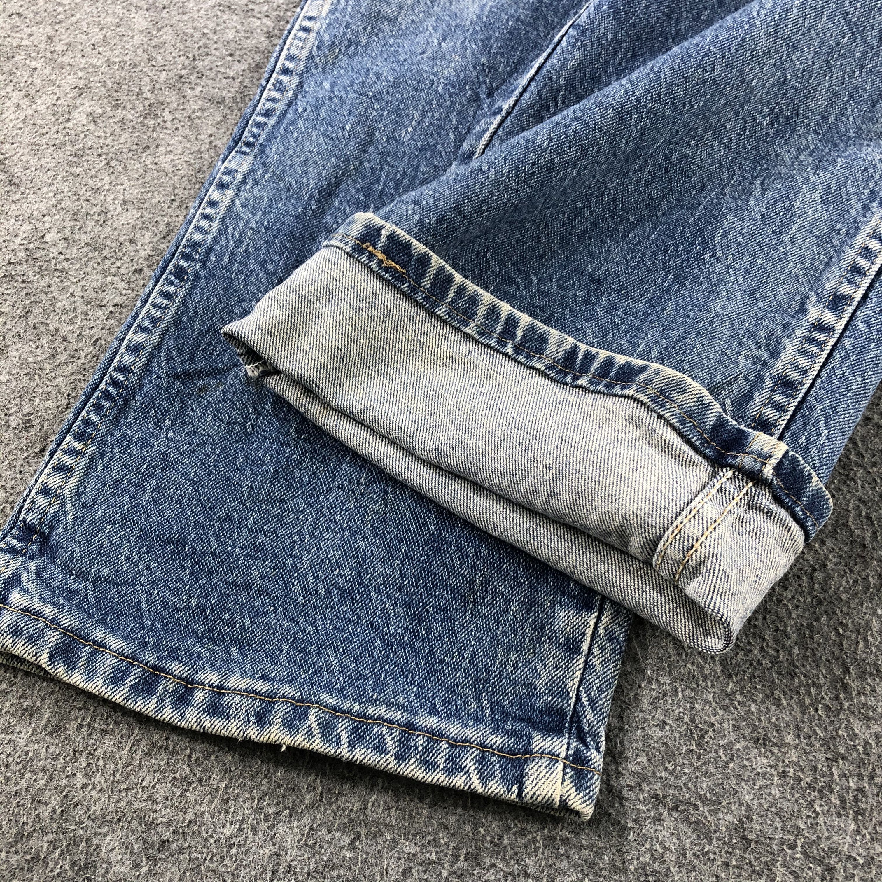 Vintage Vintage Blue Wash Wrangler Jeans-J2431 Size US 37 - 7 Thumbnail
