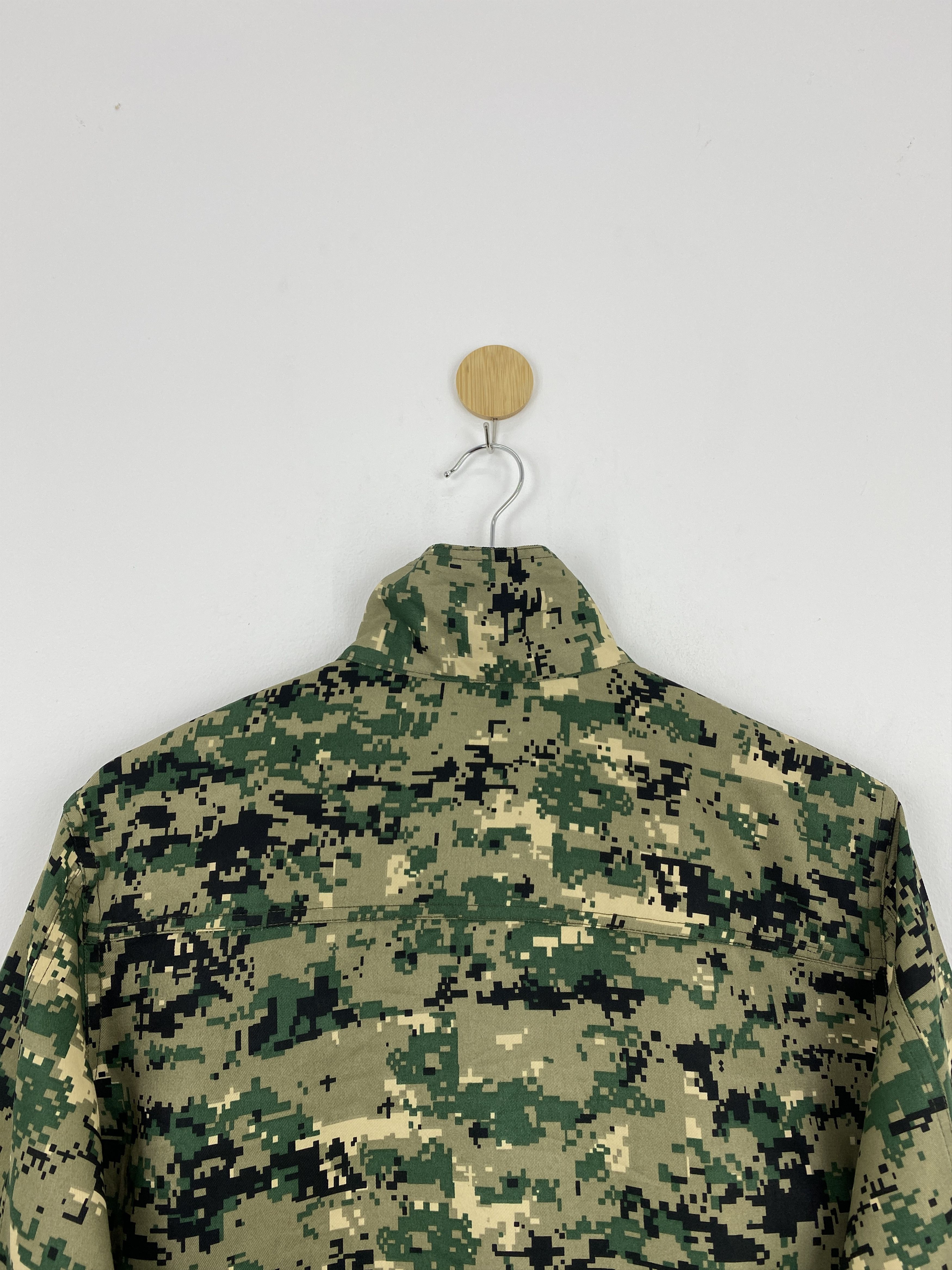 Vintage Vintage US Air Army Airbone Military Camouflage Jacket J1740 Size US M / EU 48-50 / 2 - 5 Thumbnail