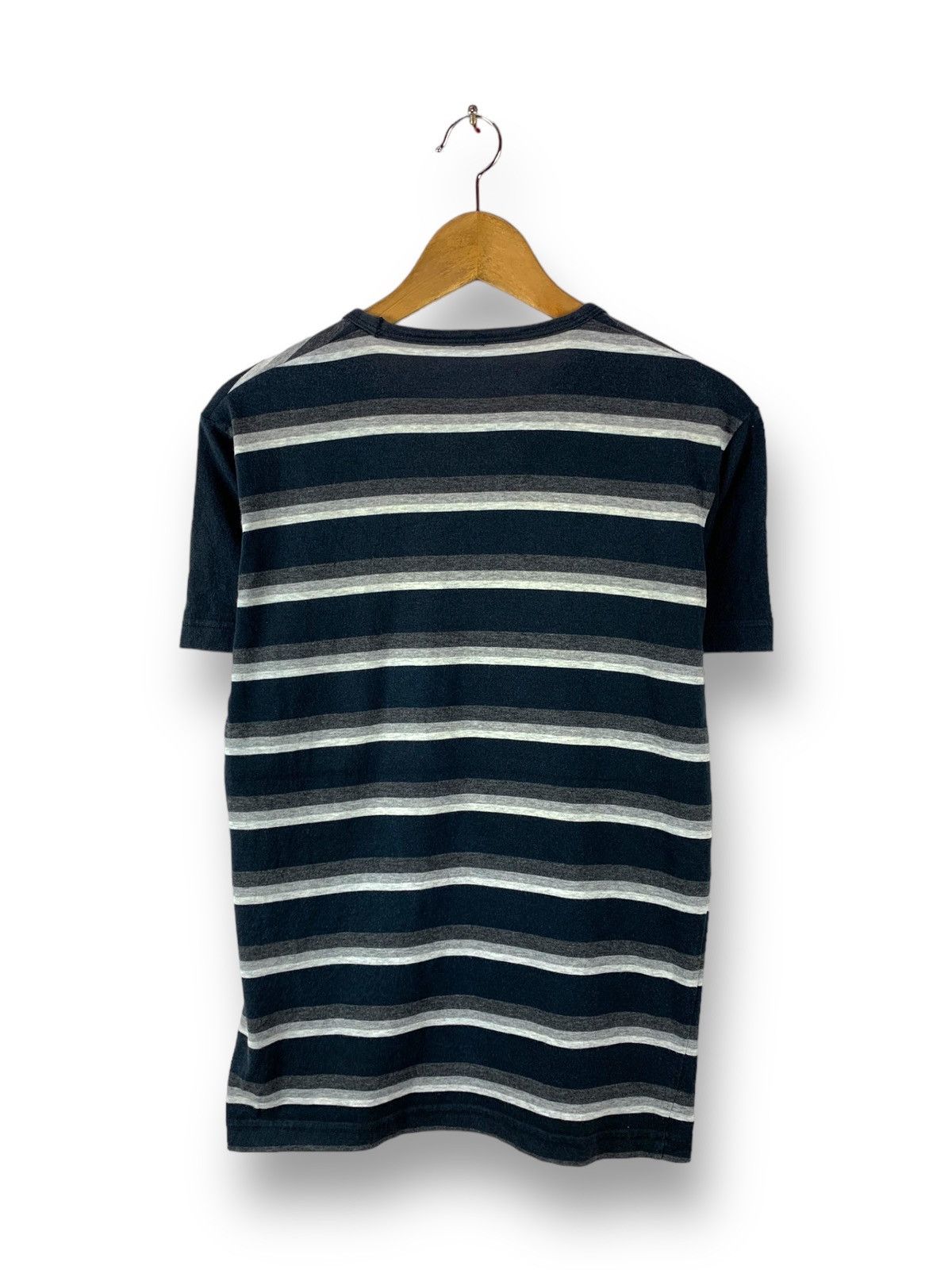 Japanese Brand Steals! Uniqlo Stripes Pocket Tee Streetwear Minimalist Size US M / EU 48-50 / 2 - 2 Thumbnail