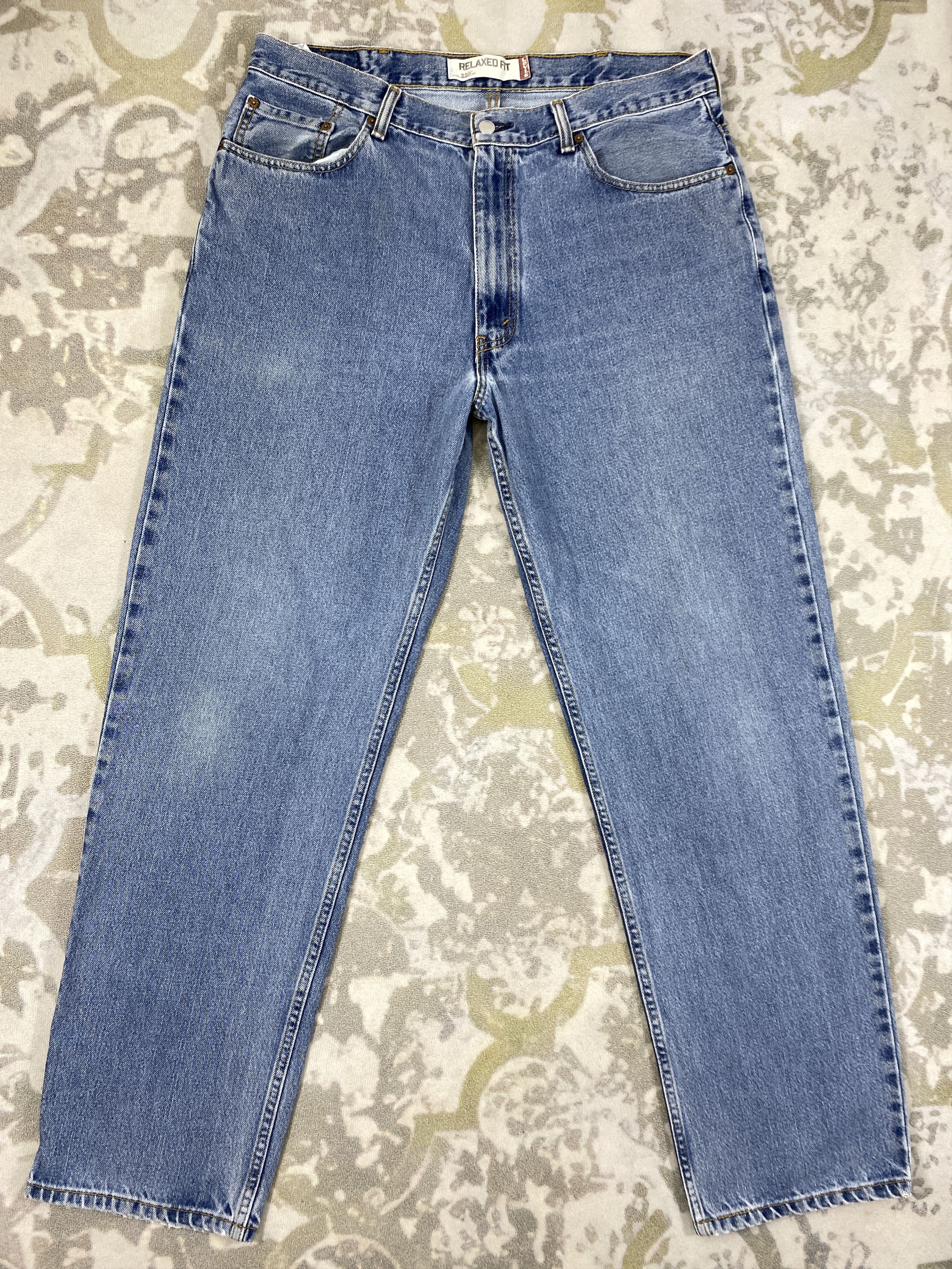 image of Distressed Denim x Levis Blue Vintage Levi's 550 Relaxed Fit Denim 37 X 33 -Jn379, Men's
