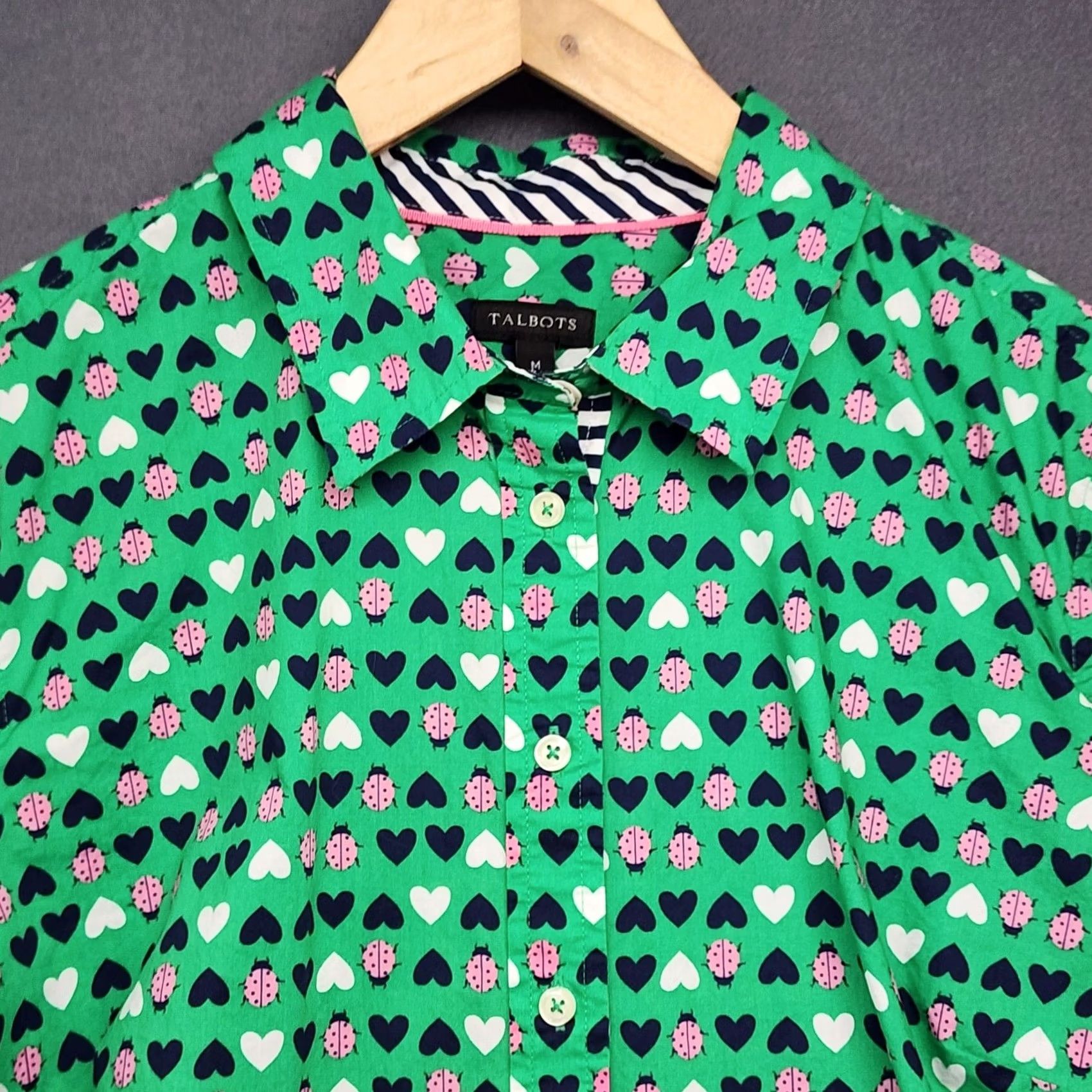 Talbots Talbots Shirt Womens Medium Green Heart Ladybug Long Sleeve Cotton Button-Front Adjustable Collar Mens? Size M / US 6-8 / IT 42-44 - 7 Thumbnail