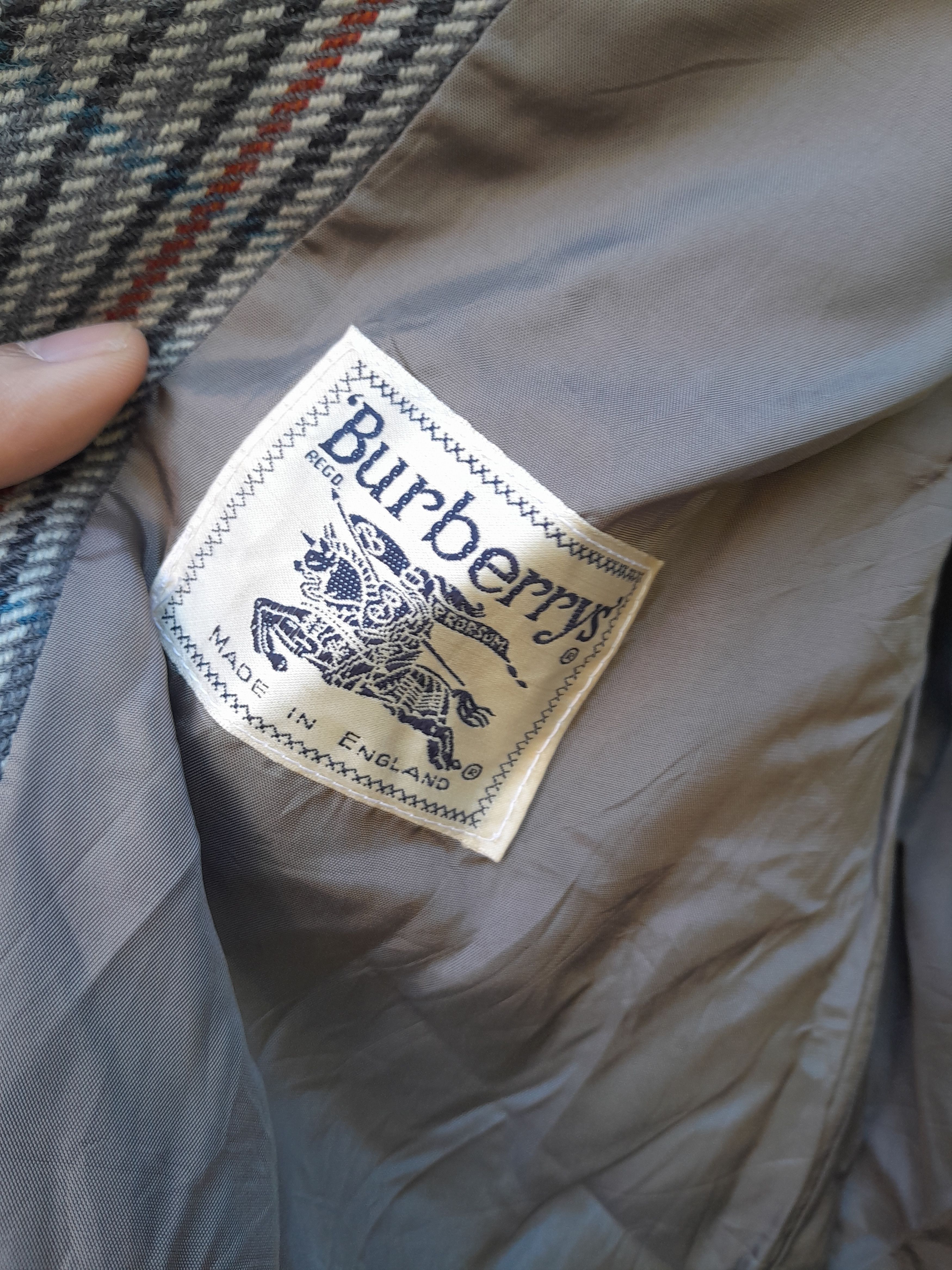 Burberry Vintage Burberrys 100% Wool Blazer Jacket Made in England Size US S / EU 44-46 / 1 - 11 Thumbnail