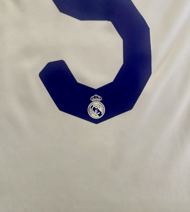 Adidas Jersey cannavaro real madrid Size US S / EU 44-46 / 1 - 3 Thumbnail