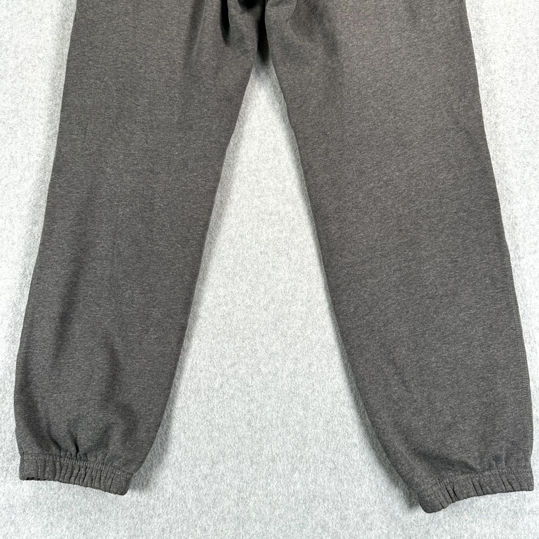 Nike Nike Pants Mens Small Gray Fleece Joggers Sweatpants 404466-071 Swoosh Lounge Size US 29 - 6 Thumbnail