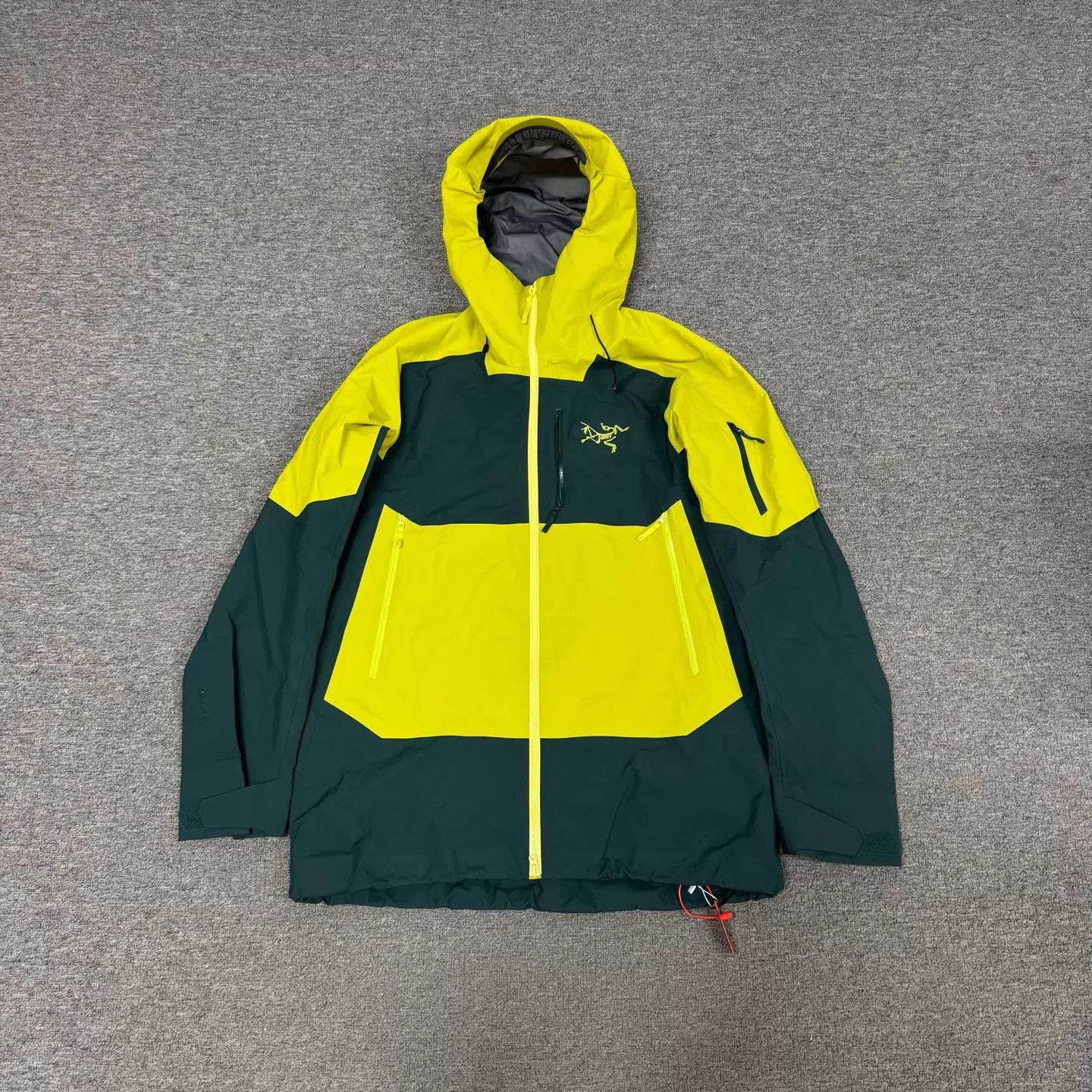 Arc'teryx Arcteryx Sabre SV Color Blocked M 99NWT Hooded Shell Size US M / EU 48-50 / 2 - 1 Thumbnail