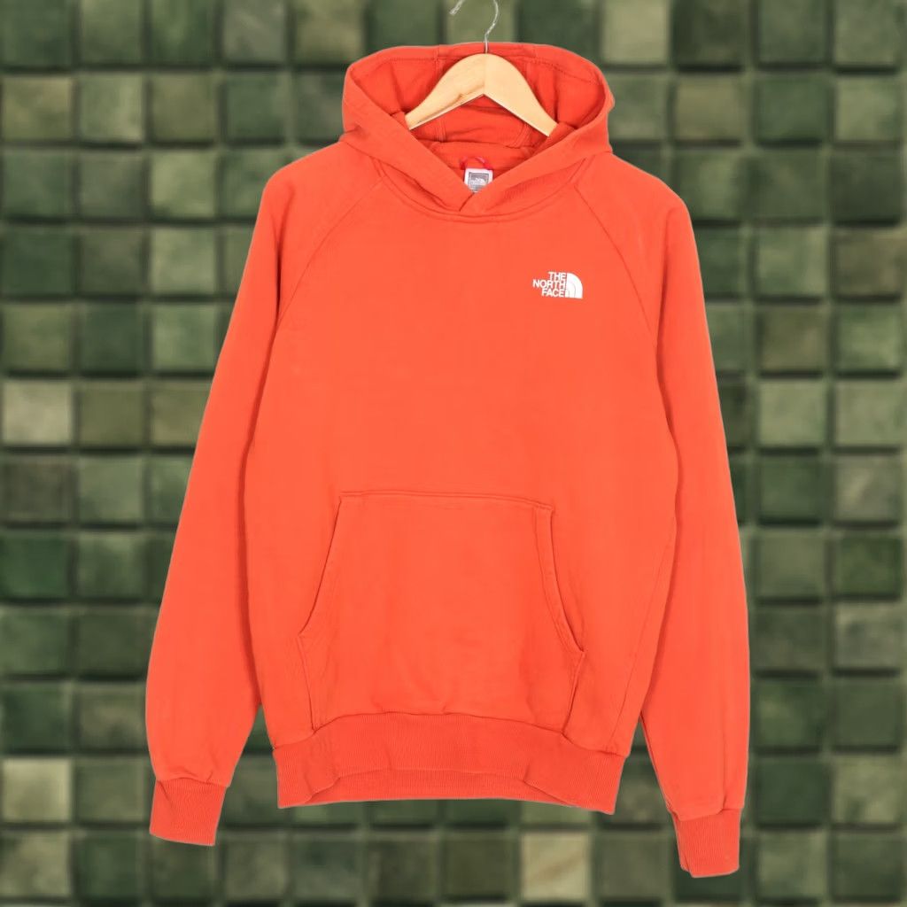 The North Face THE NORTH FACE Pullover Hoodie Sweatshirt Orange Men Size M VR3936 Size US M / EU 48-50 / 2 - 1 Thumbnail