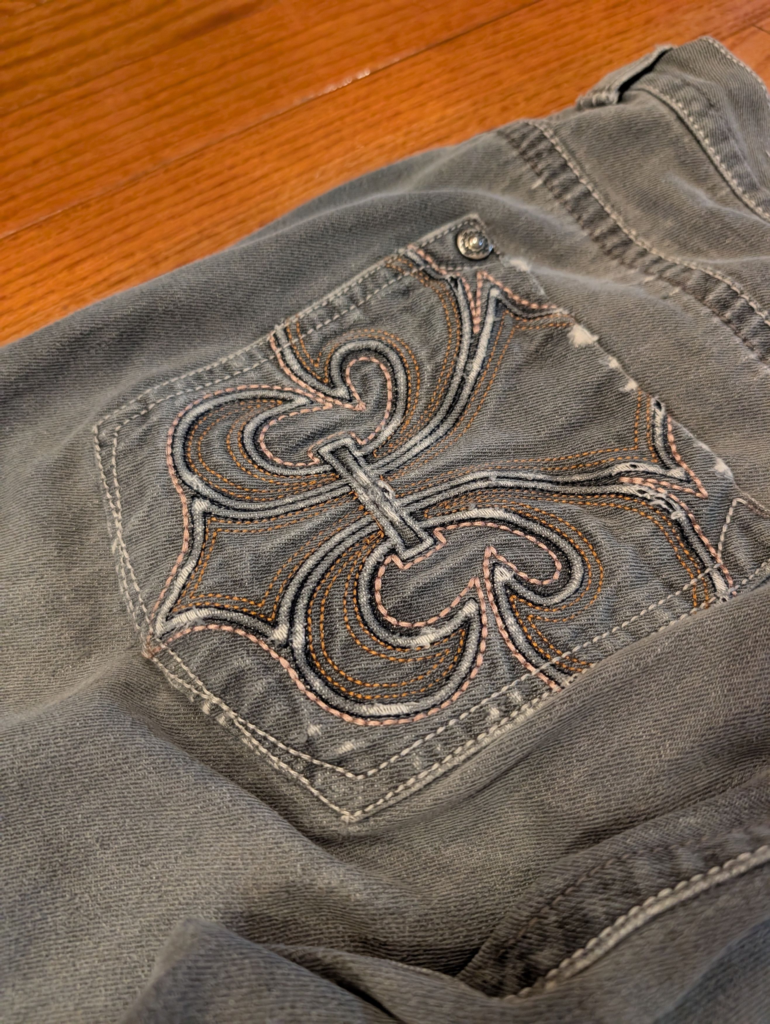 Southpole White Tag Premium Y2K Baggy Embroidered Jeans 40X32 Fleur Size US 40 / EU 56 - 4 Thumbnail