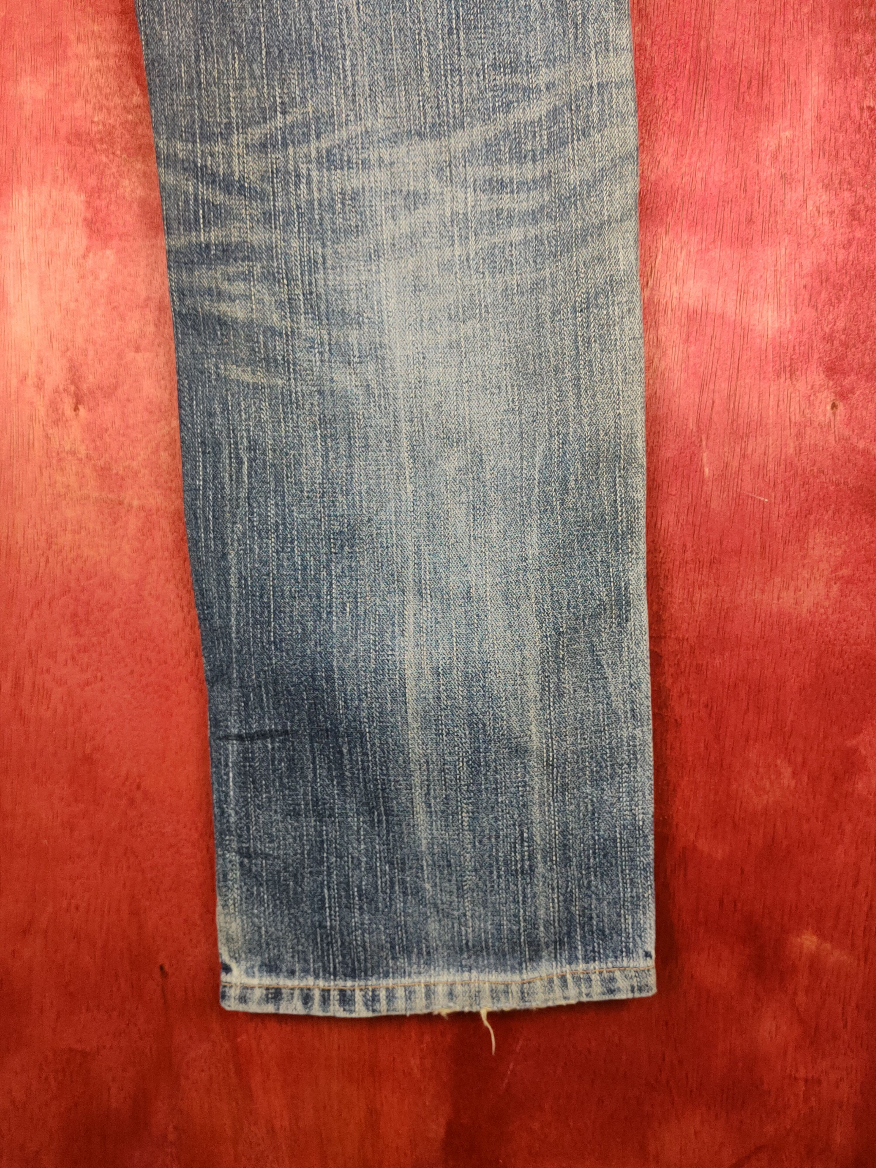 Vintage Wrangler Blue Faded Distressed Ripped Jeans #S1702 Size US 32 / EU 48 - 12 Thumbnail