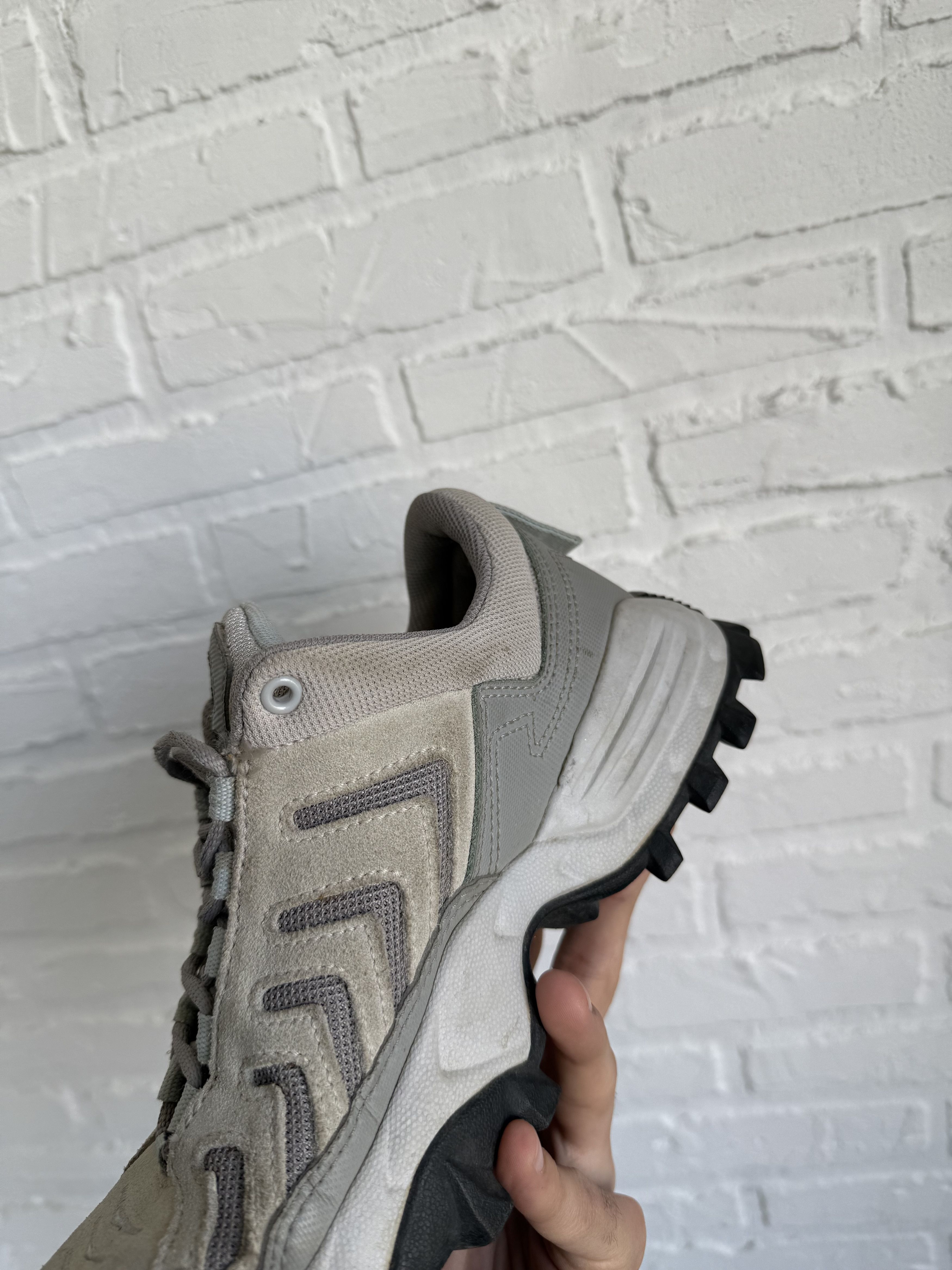 Nike ACG Vintage 2002 Nike ACG suede leather sneakers Size US 8.5 / EU 41-42 - 6 Thumbnail