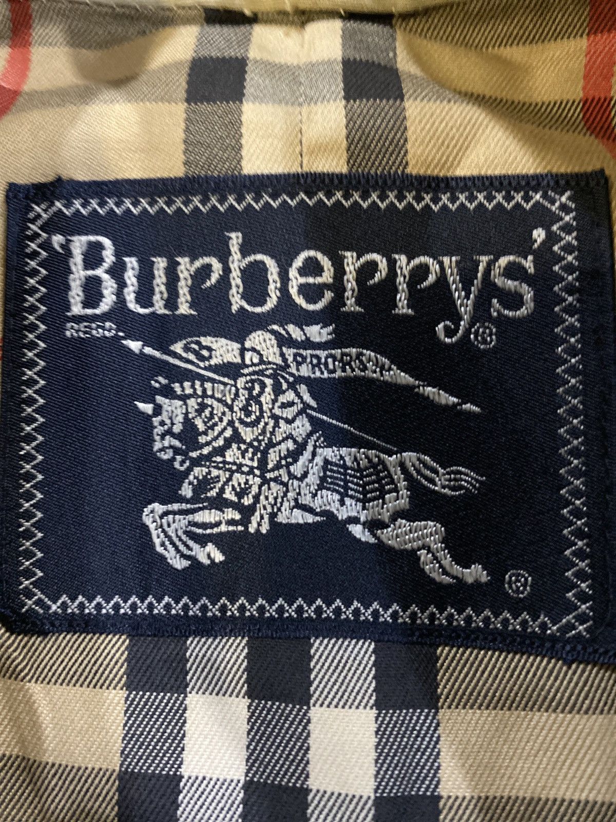 Burberry VINTAGE BURBERRY TRENCH COAT Size US L / EU 52-54 / 3 - 13 Thumbnail