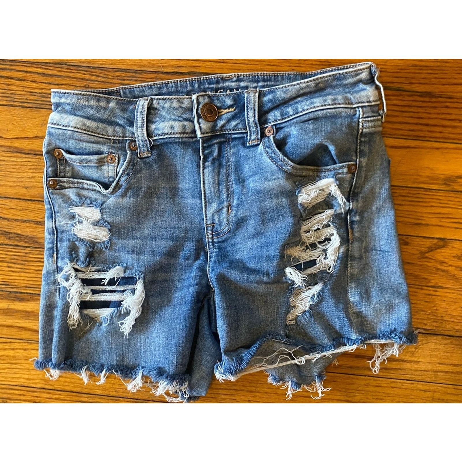 Next Level America Eagle Denim Distressed Stretch Jean Shorts Women’s 4 Size 27" / US 4 / IT 40 - 1 Thumbnail