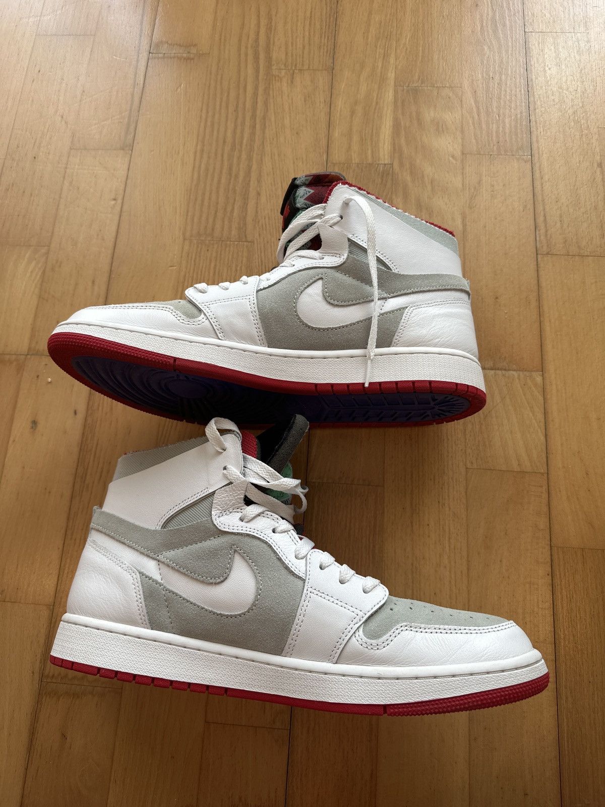 Jordan Brand Air Jordan 1 High Zoom Air CMFT “Hare” Size US 12 / EU 45 - 7 Thumbnail